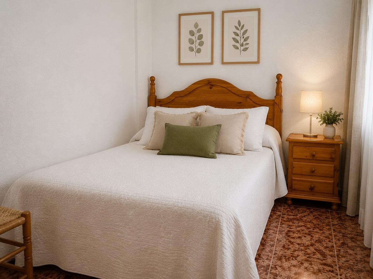 2-BEDROOM APARTMENT WITH SOUTH-FACING ORIENTATION AND TERRACE – AVENIDA DE LAS HABANERAS, TORREVIEJA