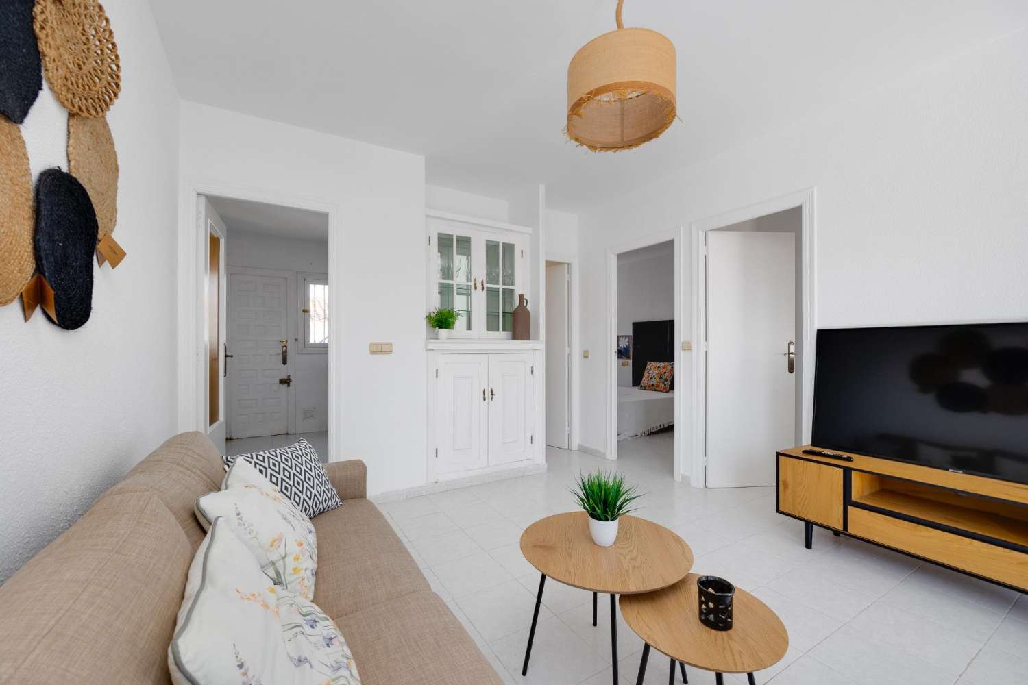 2-BEDROOM TOP-FLOOR BUNGALOW WITH SPACIOUS TERRACES AND PRIVATE SOLARIUM – NO COMMUNITY FEES