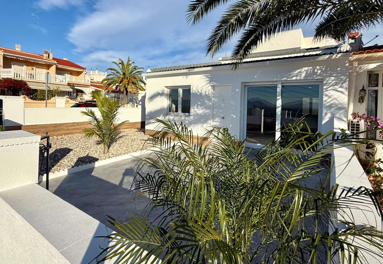 Fully Renovated 3-Bedroom Bungalow with Beautiful Views in Ciudad Quesada
