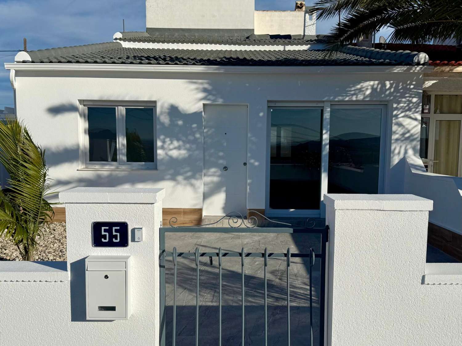 Fully Renovated 3-Bedroom Bungalow with Beautiful Views in Ciudad Quesada