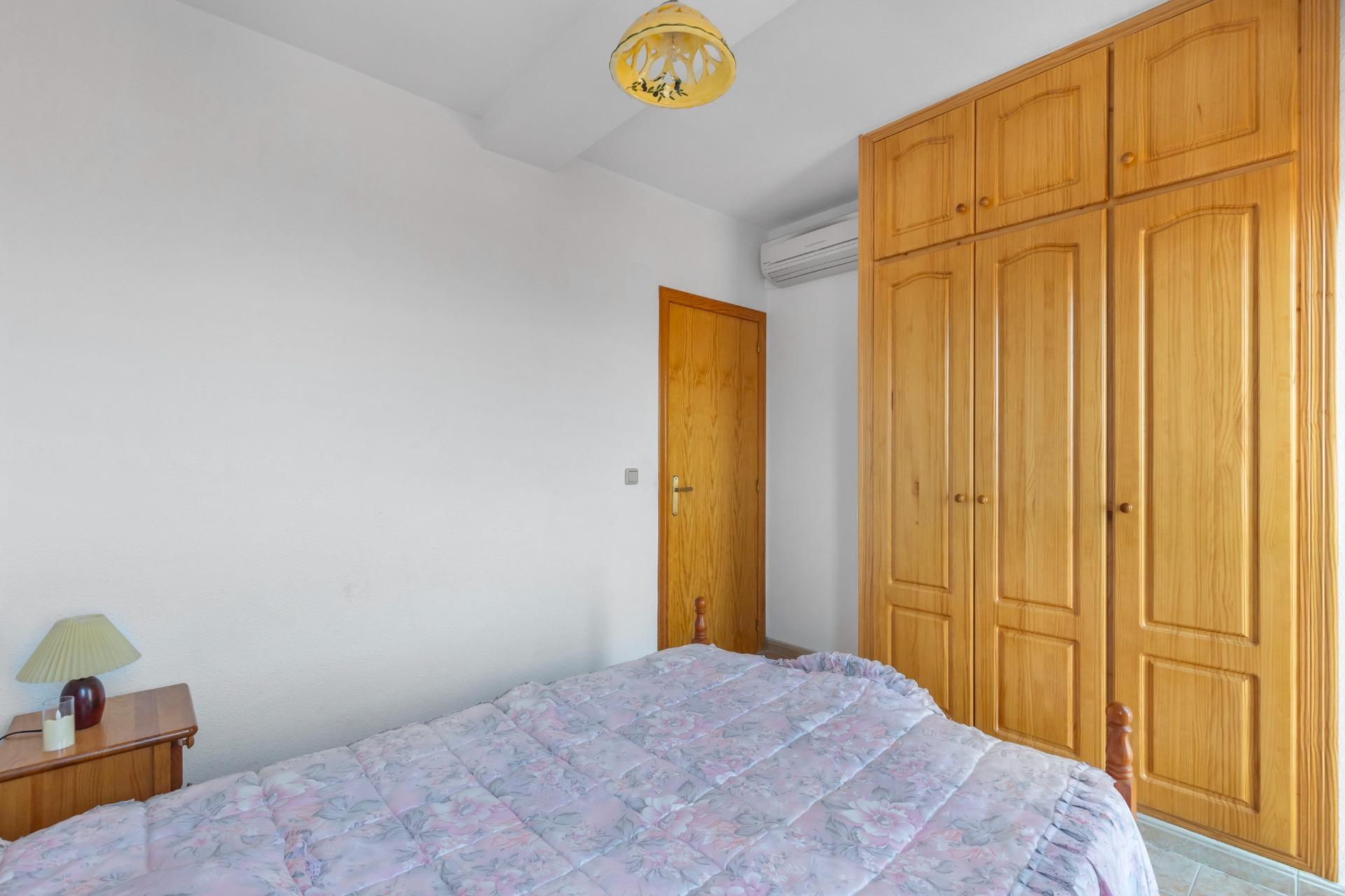 Světlý apartmán s výhledem na moře pouhých 200 metrů od pláže – La Mata