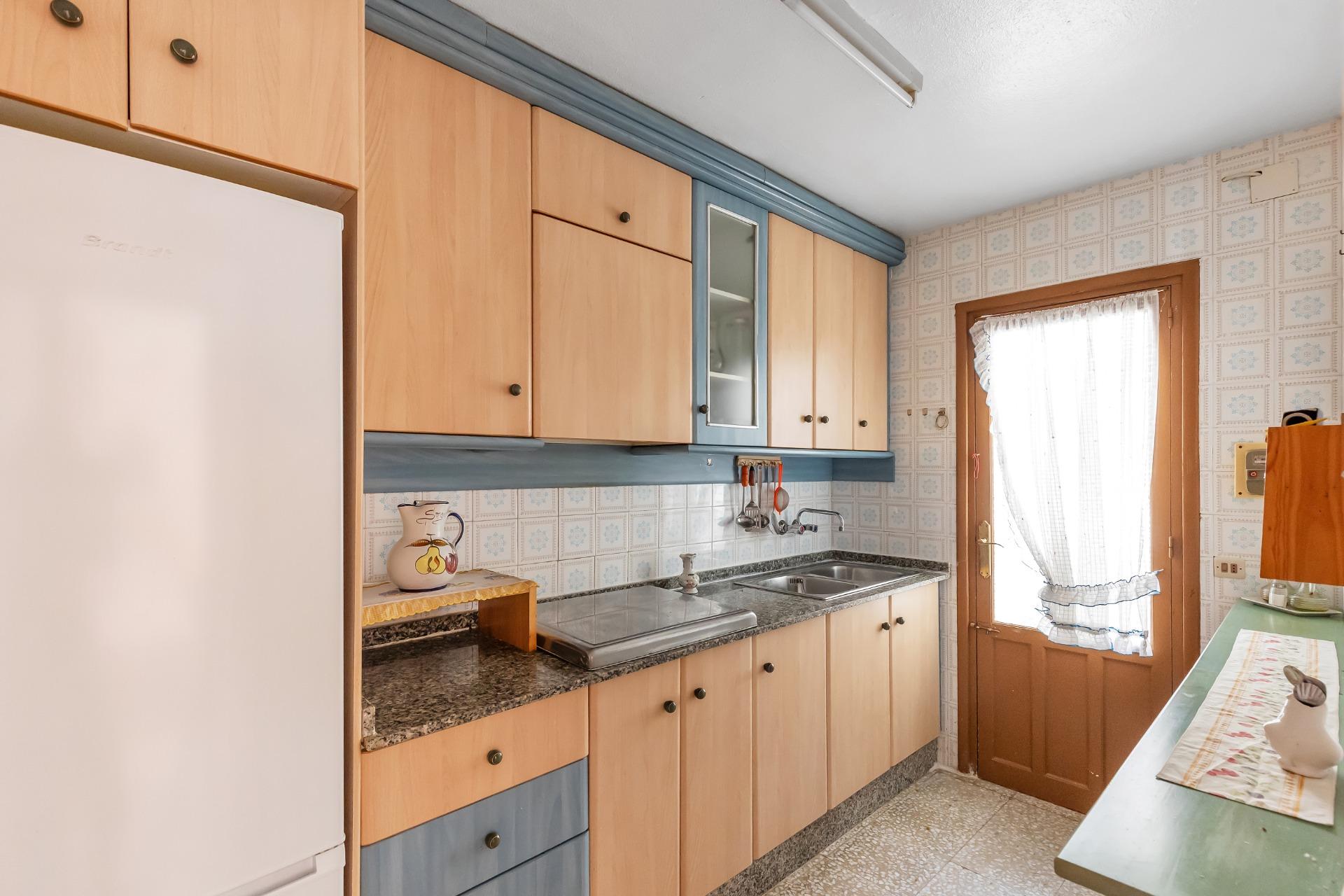 Three-bedroom bungalow just 50 metres from the beach – La Mata