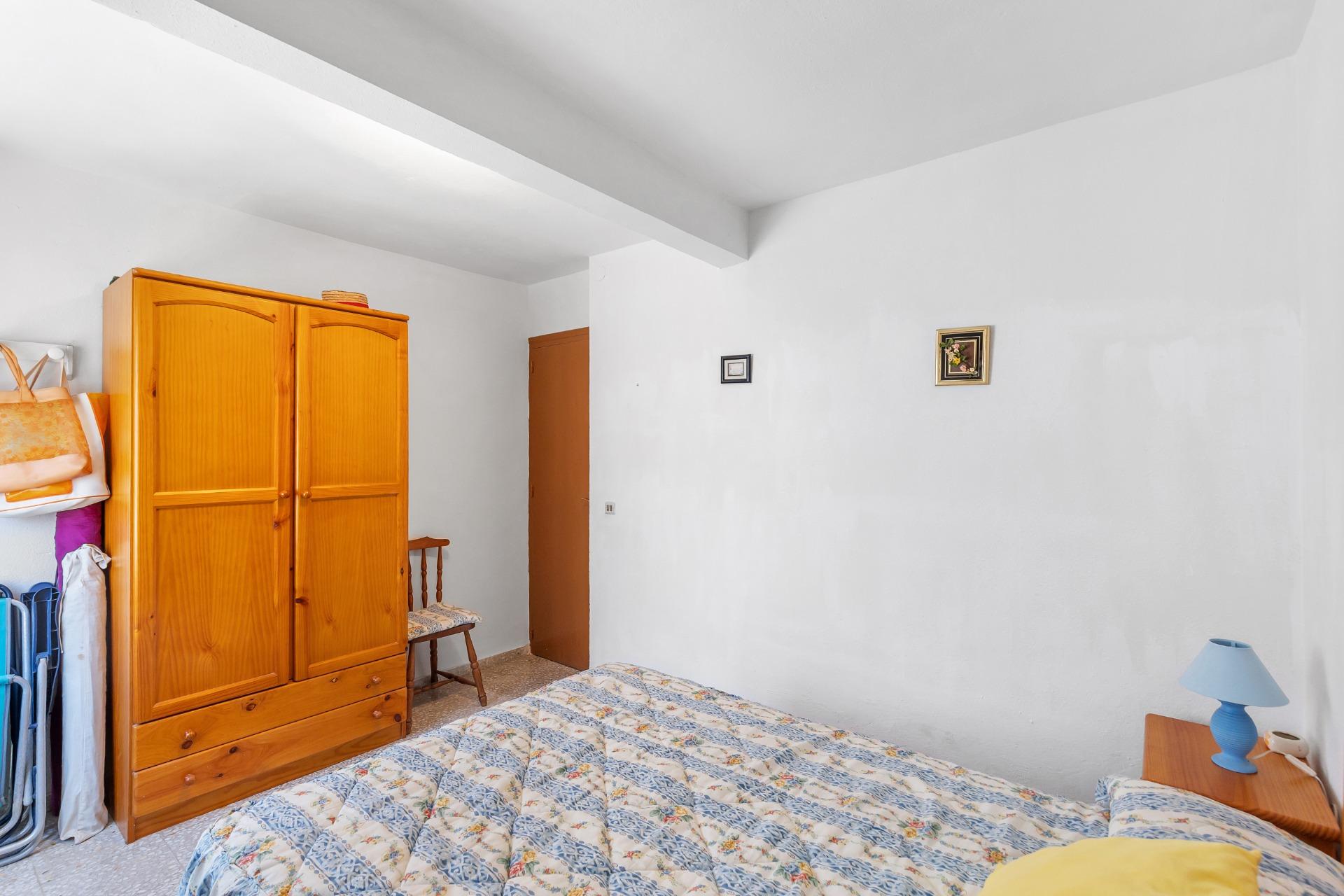 Three-bedroom bungalow just 50 metres from the beach – La Mata
