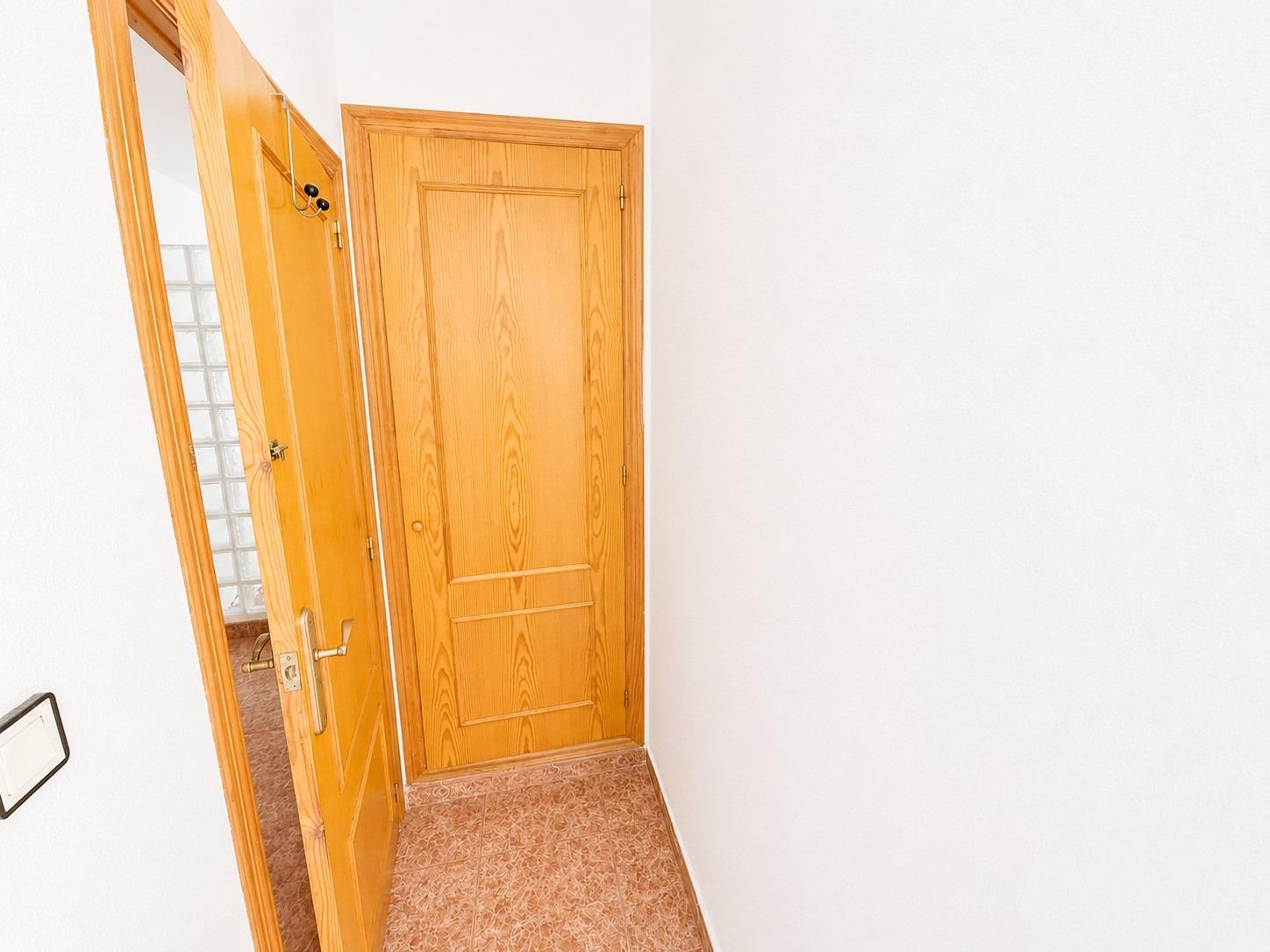 APARTMÁN SE 3 LOŽNICEMI A TERASOU – TORREVIEJA