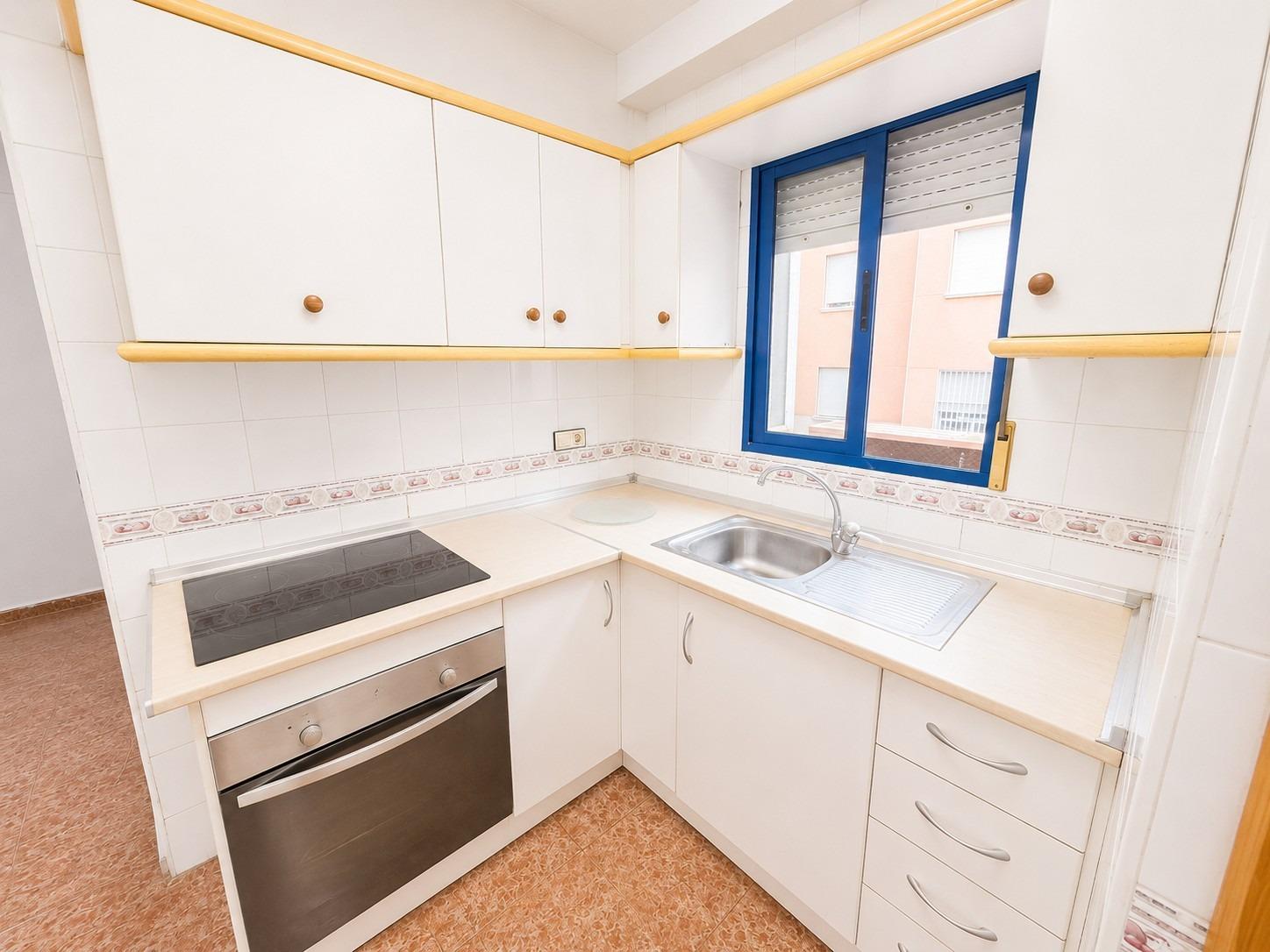 APARTMÁN SE 3 LOŽNICEMI A TERASOU – TORREVIEJA