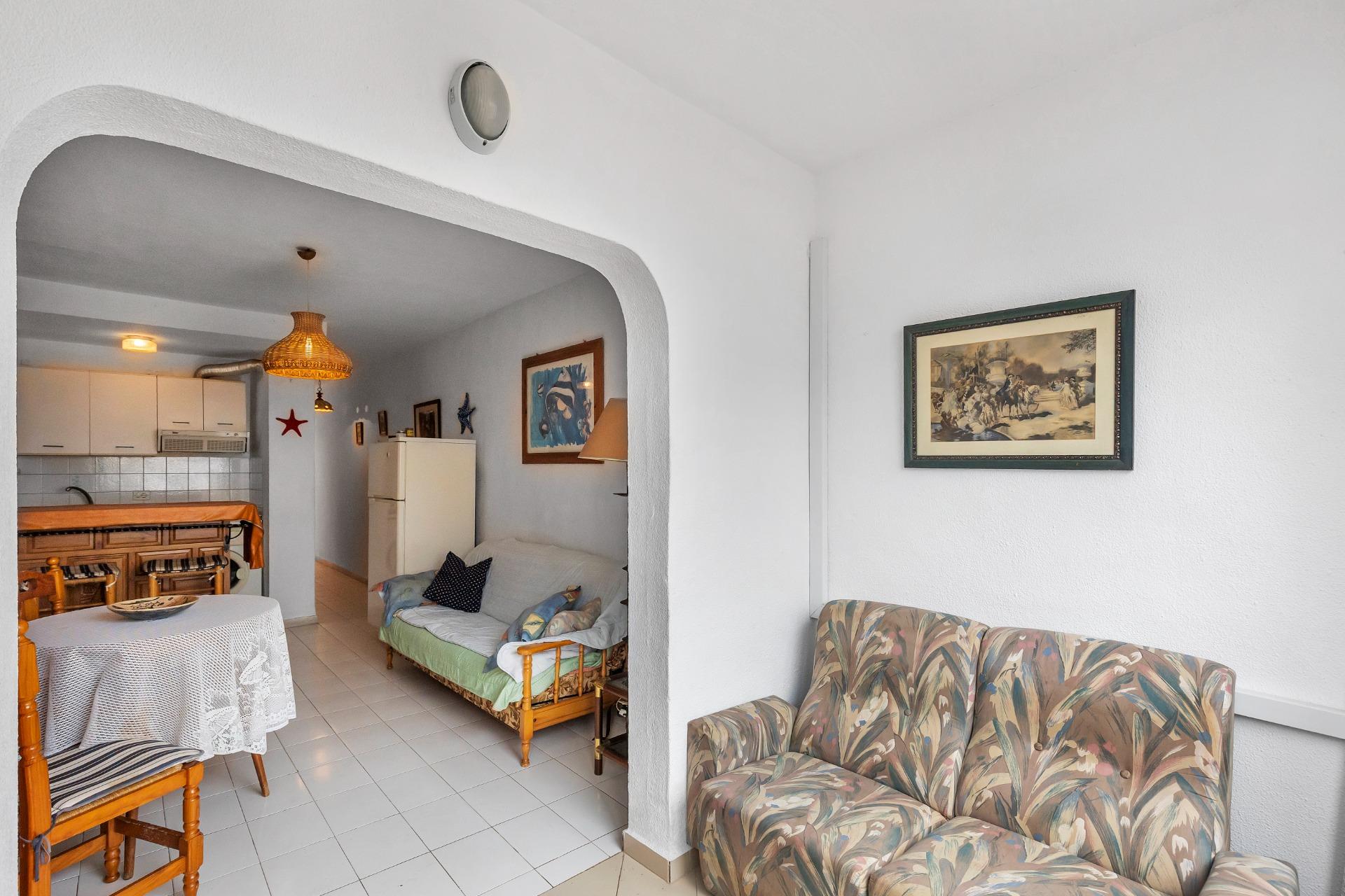 APARTMÁN S 1 LOŽNICÍ, JIŽNÍ ORIENTACÍ A GARÁŽÍ – GUARDAMAR DEL SEGURA