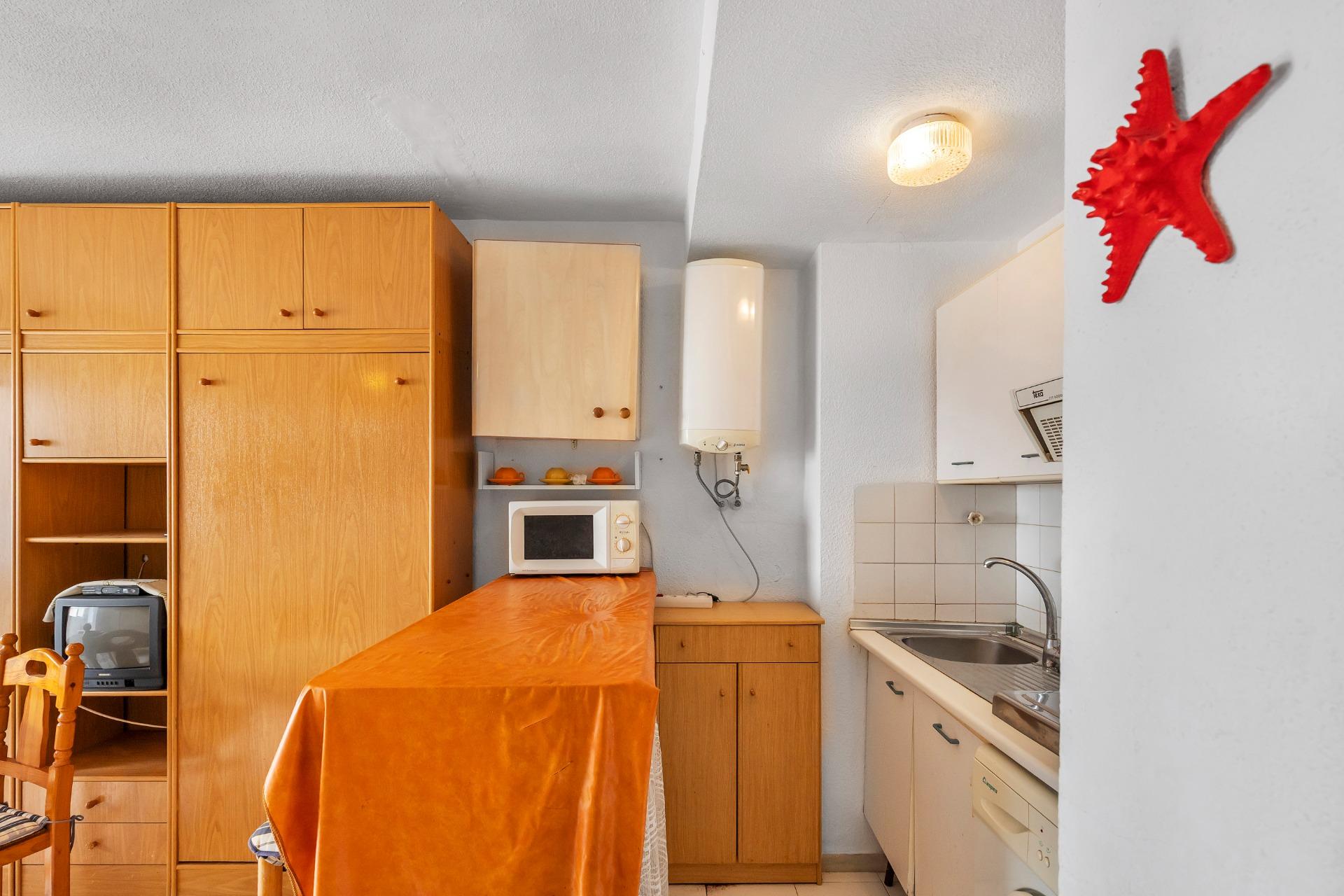 APARTMÁN S 1 LOŽNICÍ, JIŽNÍ ORIENTACÍ A GARÁŽÍ – GUARDAMAR DEL SEGURA