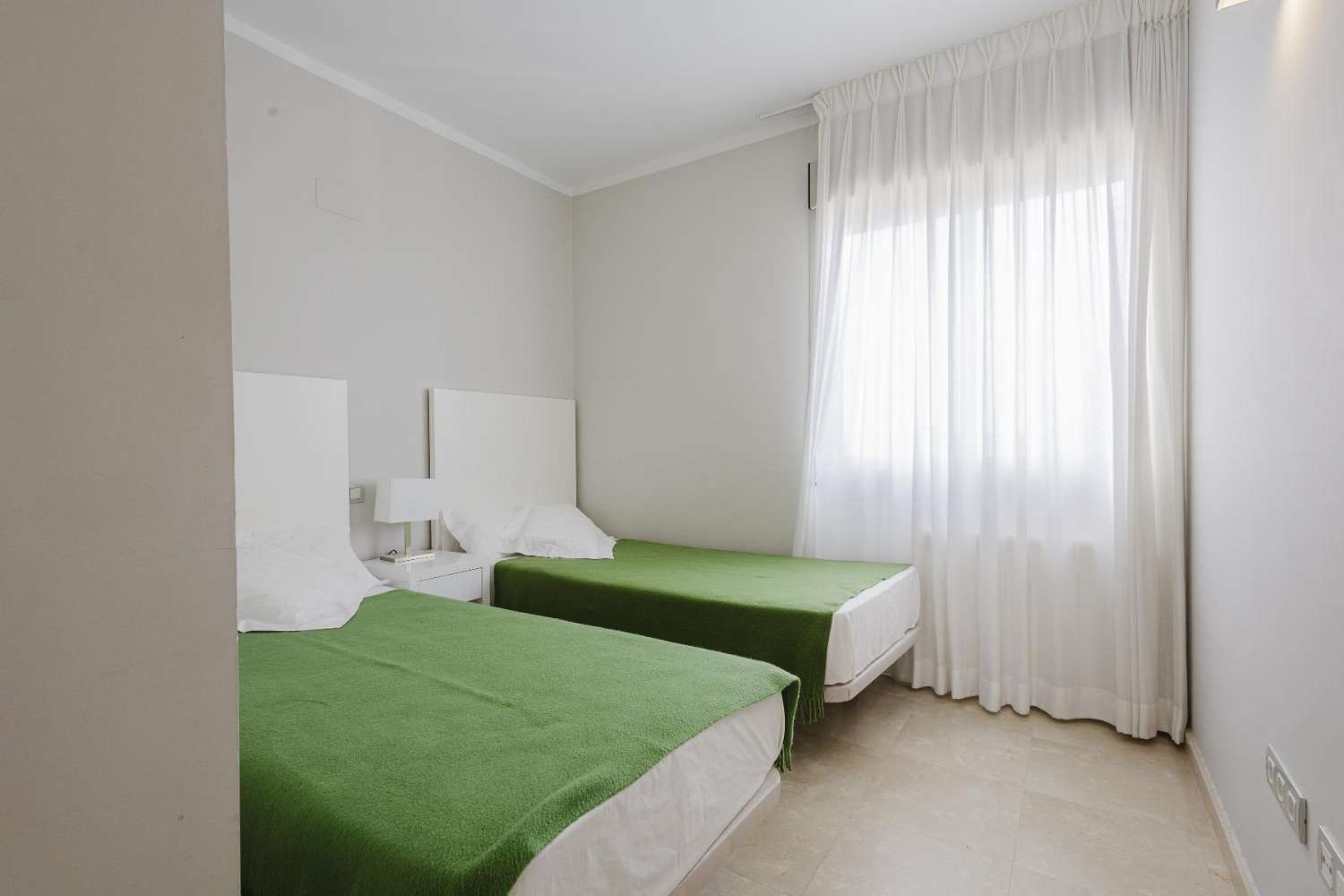 LUXUSNÍ PENTHOUSE S VÝHLEDEM NA MOŘE – LAS COLINAS GOLF & COUNTRY CLUB