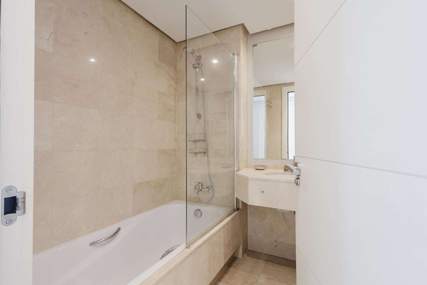 LUXUSNÍ PENTHOUSE S VÝHLEDEM NA MOŘE – LAS COLINAS GOLF & COUNTRY CLUB