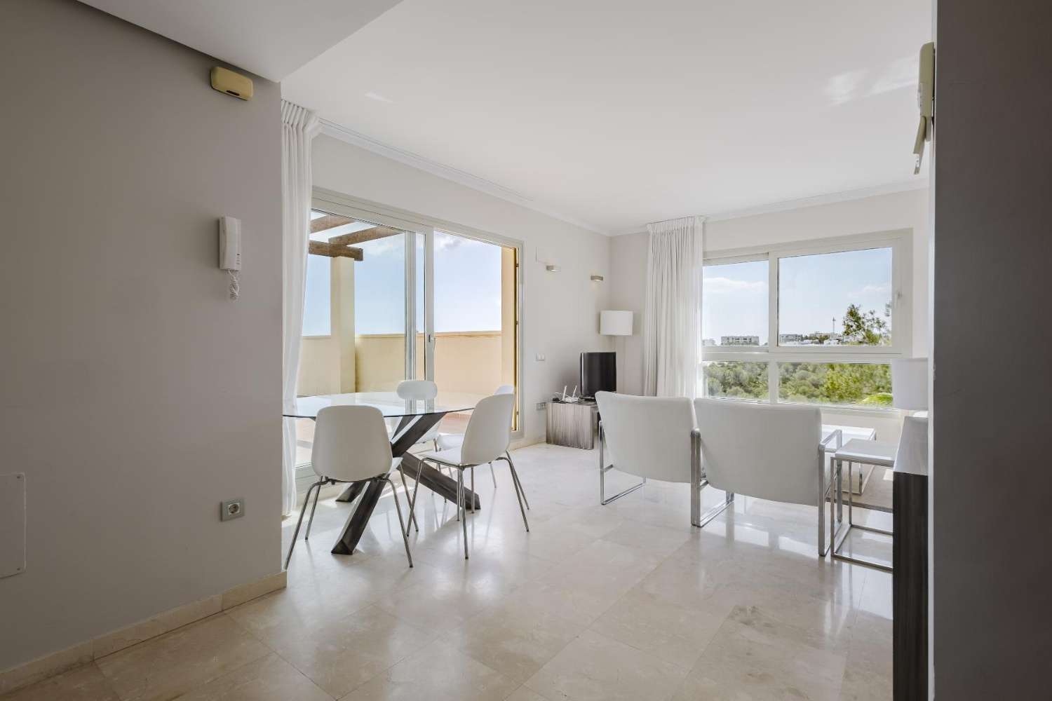LUXUSNÍ PENTHOUSE S VÝHLEDEM NA MOŘE – LAS COLINAS GOLF & COUNTRY CLUB