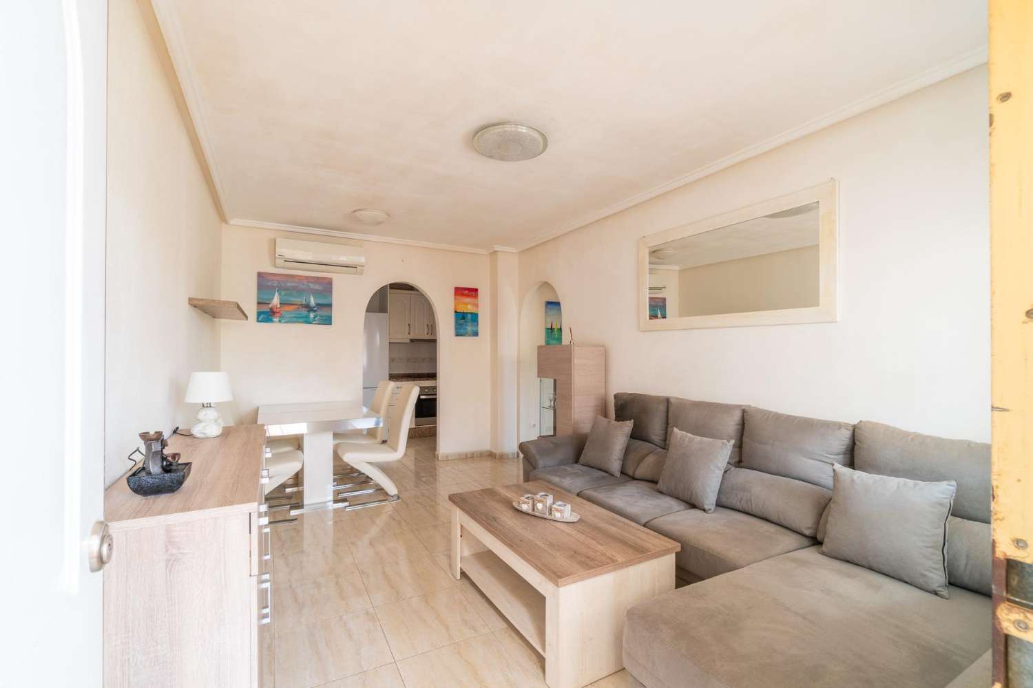 PŘÍZEMNÍ APARTMÁN S PROSTORNOU ZAHRADOU – LOS DOLSES, ORIHUELA COSTA