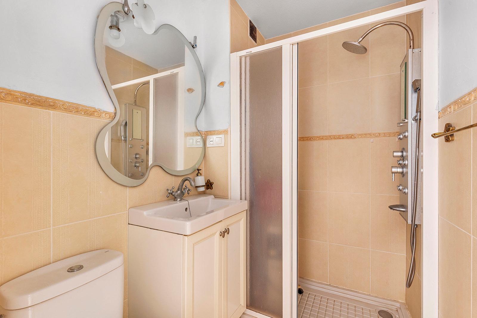 PENTHOUSE S JIŽNÍ ORIENTACÍ A TERASOU – LA MATA, TORREVIEJA