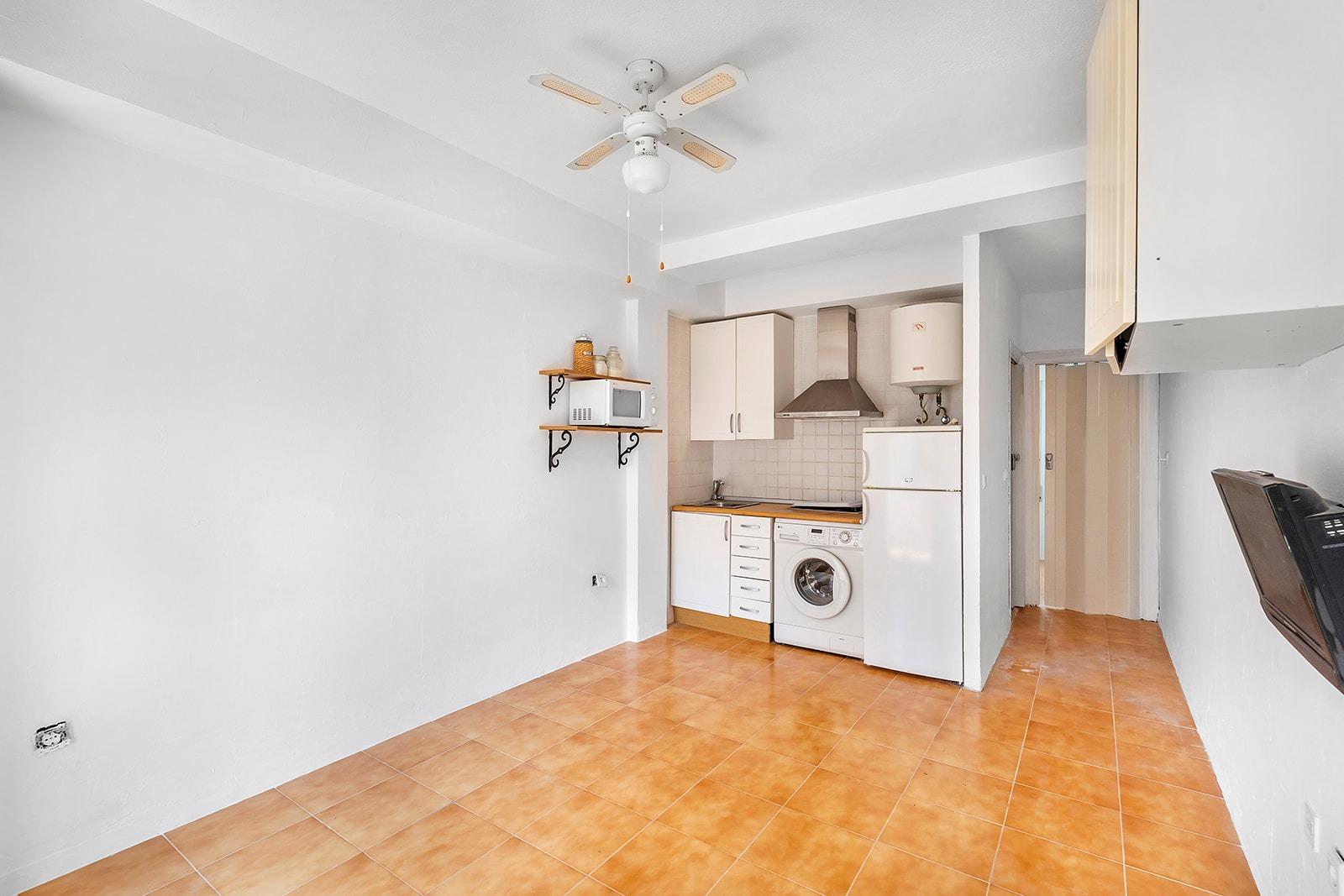 PENTHOUSE S JIŽNÍ ORIENTACÍ A TERASOU – LA MATA, TORREVIEJA