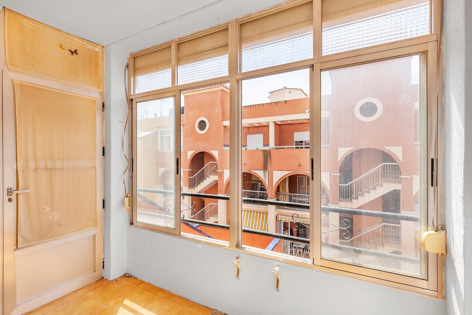 PENTHOUSE S JIŽNÍ ORIENTACÍ A TERASOU – LA MATA, TORREVIEJA