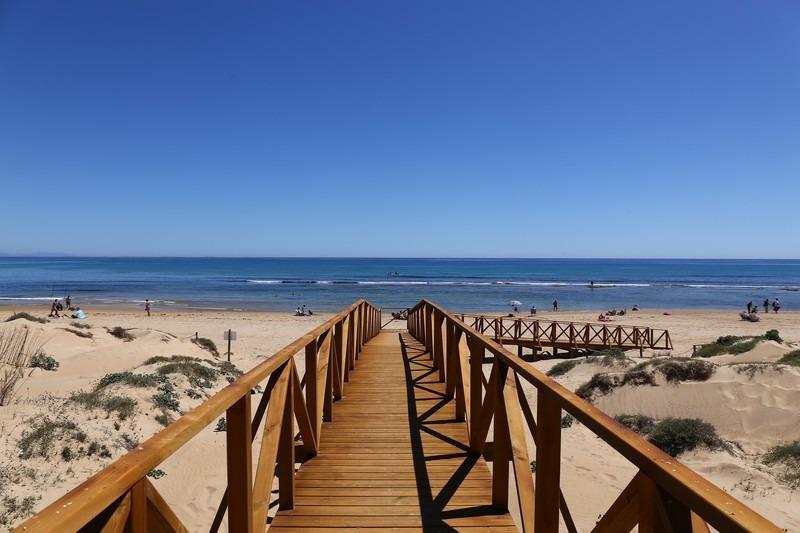 PENTHOUSE S JIŽNÍ ORIENTACÍ A TERASOU – LA MATA, TORREVIEJA