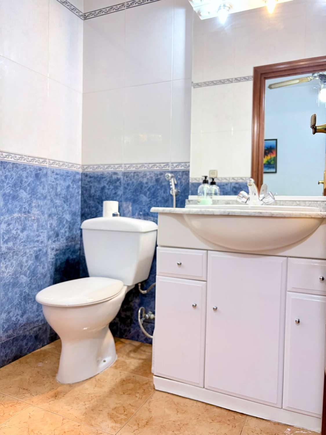 TWO-BEDROOM TOWNHOUSE WITH TWO TERRACES FOR LONG-TERM RENT – TORREVIEJA