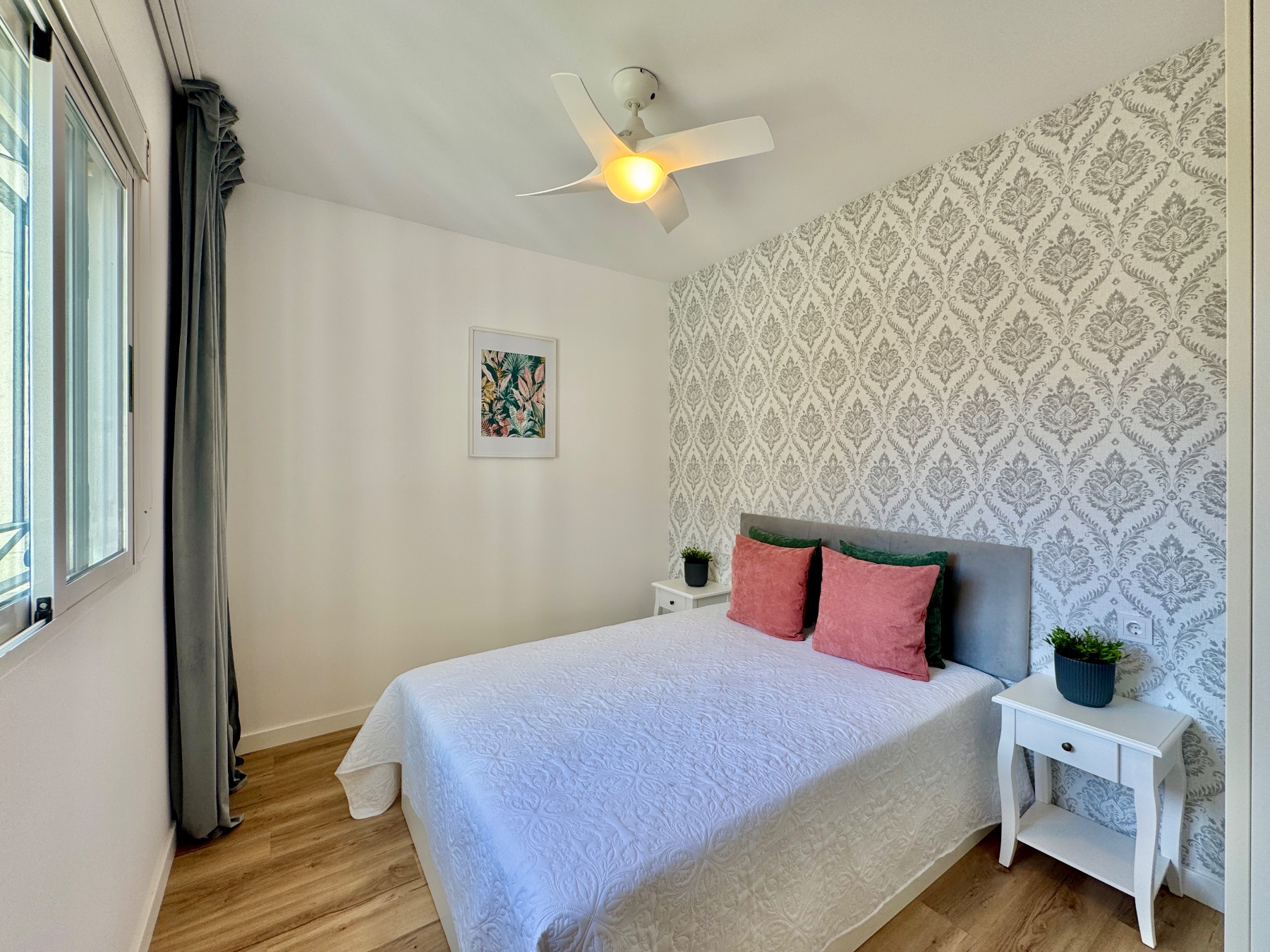 FULLY RENOVATED 3-BEDROOM TOWNHOUSE WITH TERRACE AND COMMUNAL POOL – LOS ALTOS / PUNTA PRIMA, ORIHUELA COSTA