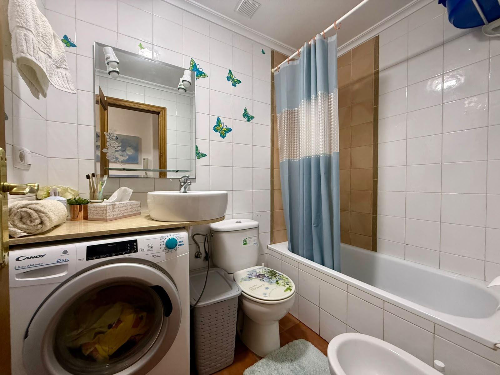 APARTMÁN S 1 LOŽNICÍ – 650 M OD MOŘE, PARQUE DE LAS NACIONES, TORREVIEJA