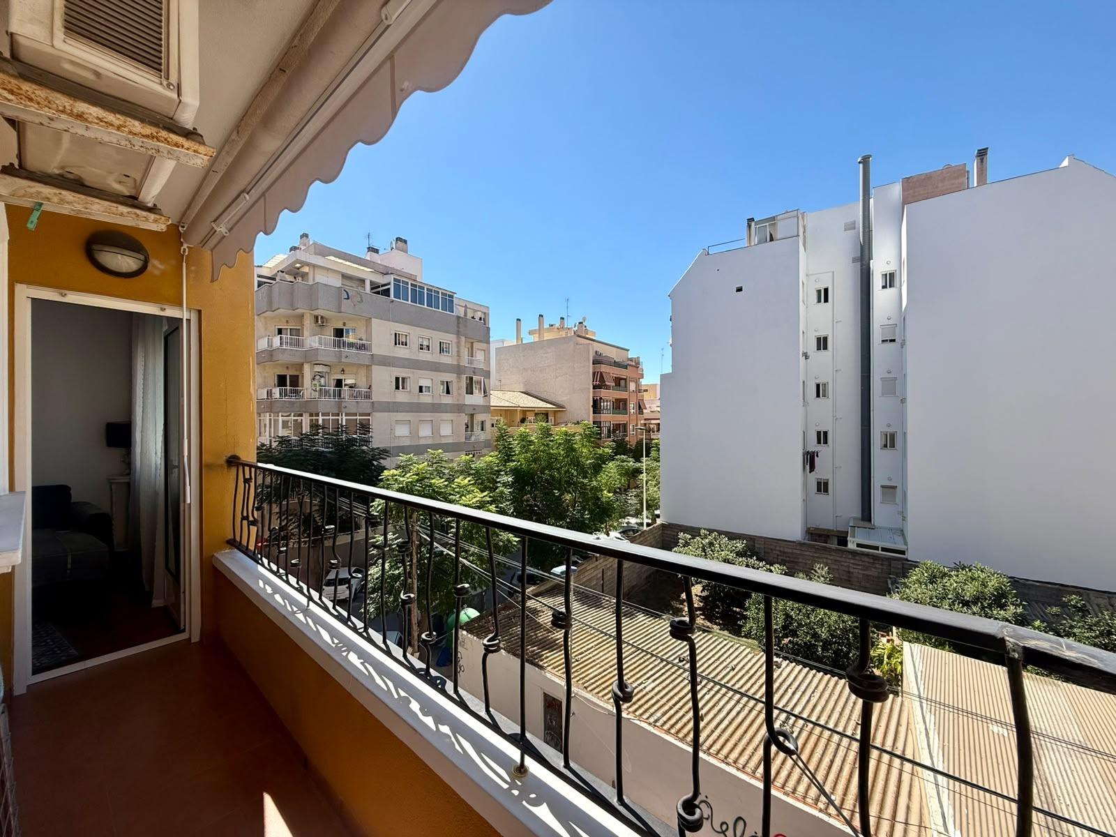 APARTMÁN S 1 LOŽNICÍ – 650 M OD MOŘE, PARQUE DE LAS NACIONES, TORREVIEJA