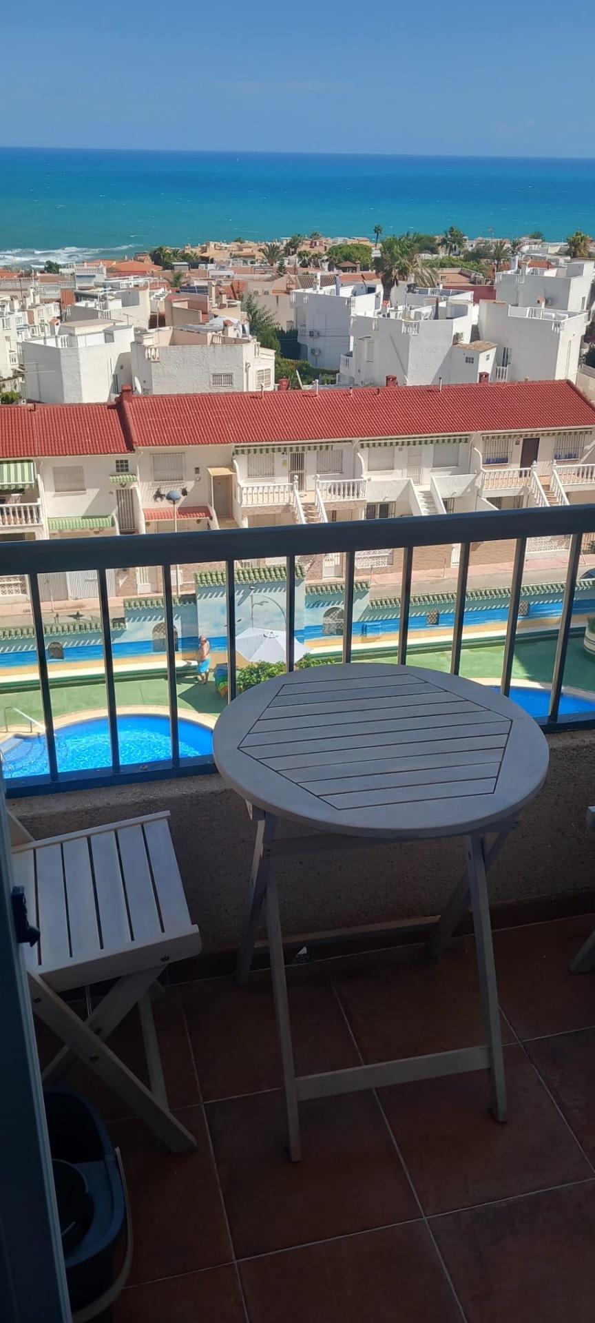 STUDIO S TERASOU, VÝHLEDEM NA MOŘE A BAZÉNEM – LA MATA, TORREVIEJA