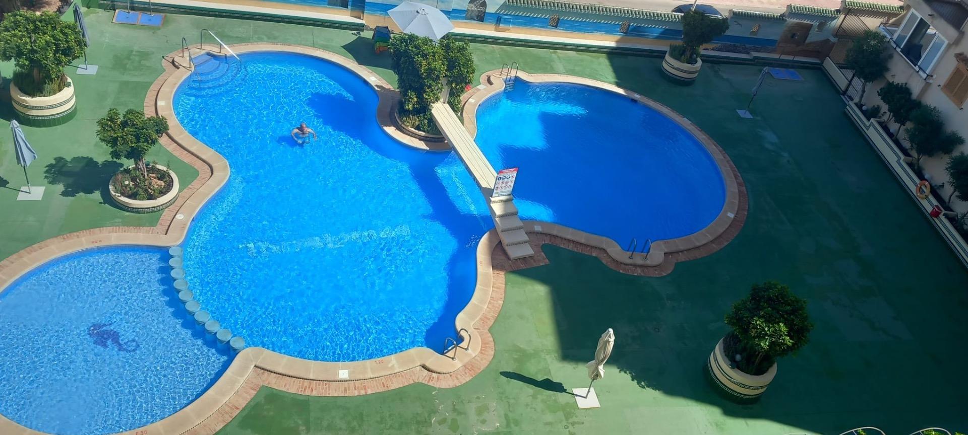STUDIO S TERASOU, VÝHLEDEM NA MOŘE A BAZÉNEM – LA MATA, TORREVIEJA