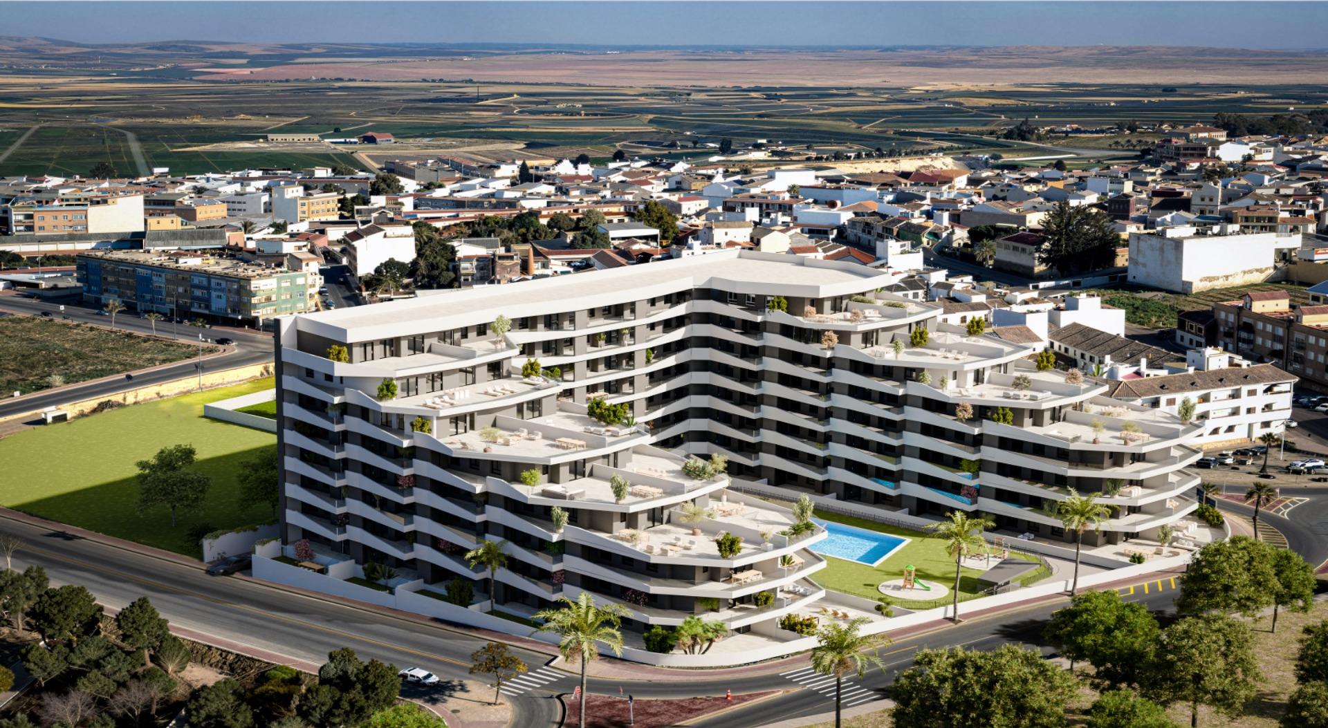 NOVÉ APARTMÁNY S BAZÉNEM V SAN MIGUEL DE SALINAS