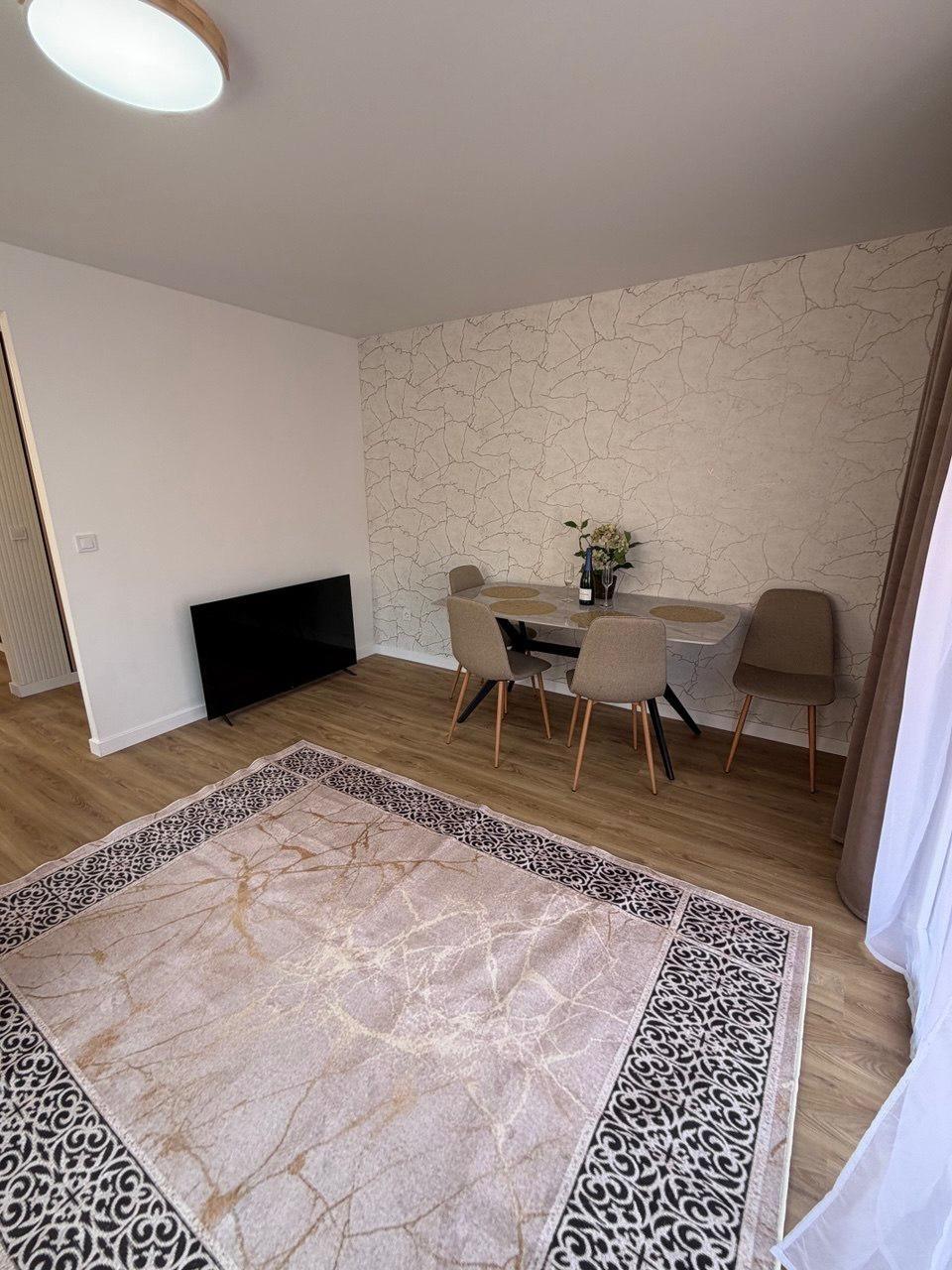 ZREKONSTRUOVANÝ APARTMÁN SE 3 LOŽNICEMI A DVĚMA BALKONY – DRUHÁ LINIE U MOŘE, PLAYA DE LOS LOCOS