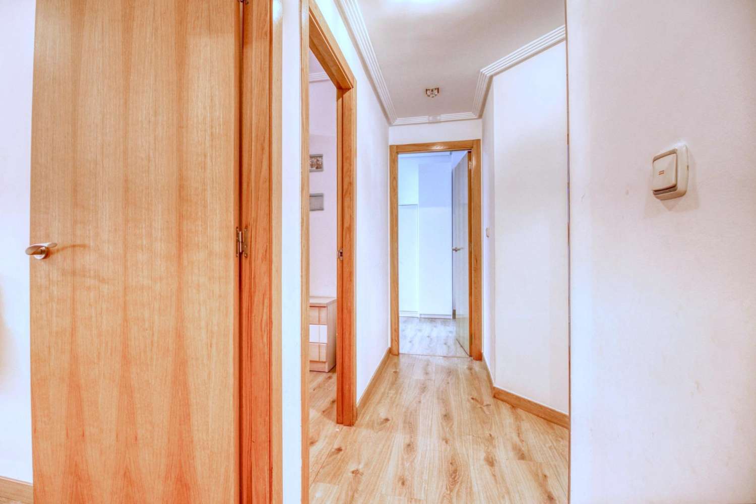 Dům snů v Callosa: Luxus, pohodlí a garáž v ceně