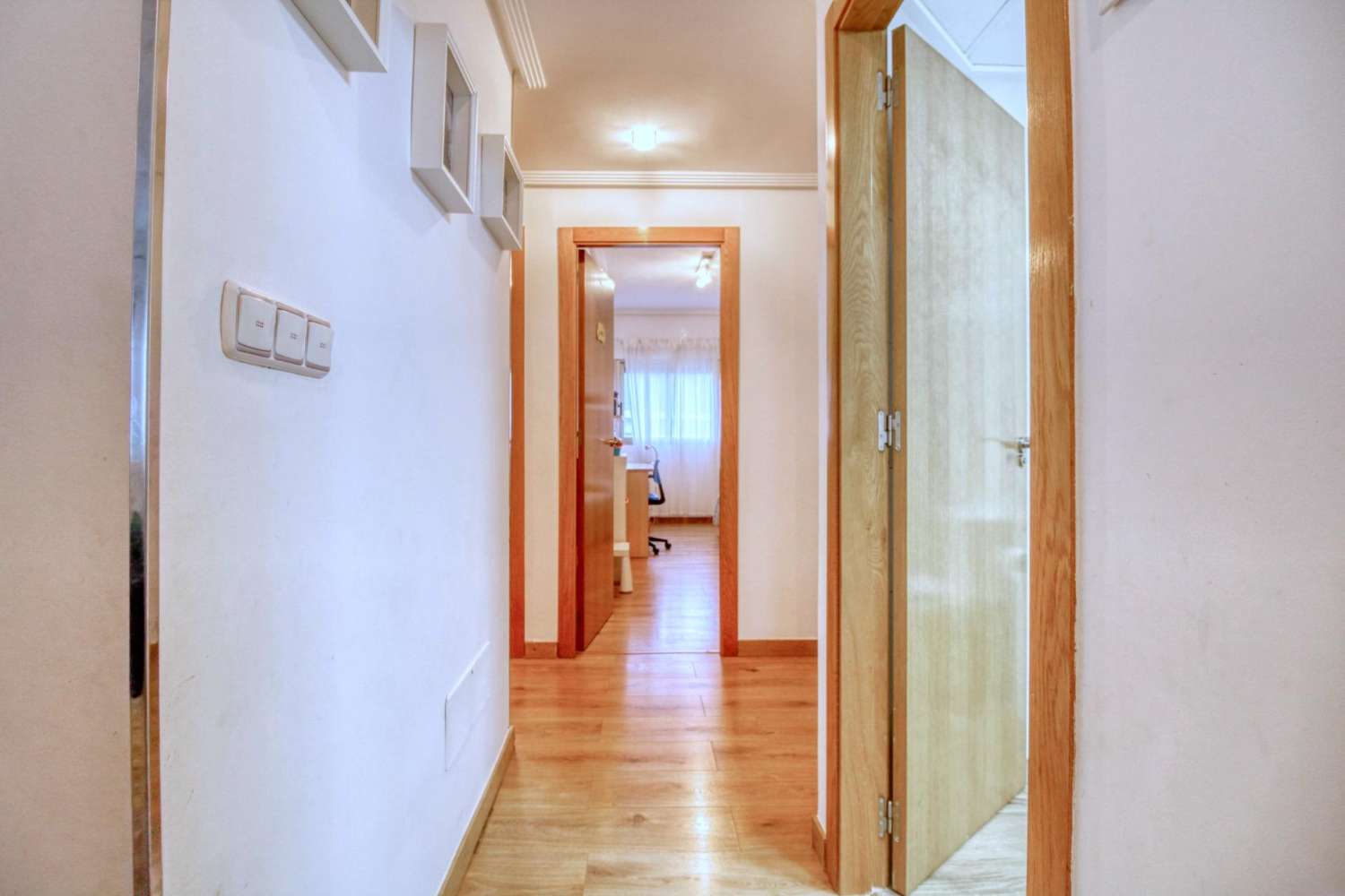 Dům snů v Callosa: Luxus, pohodlí a garáž v ceně