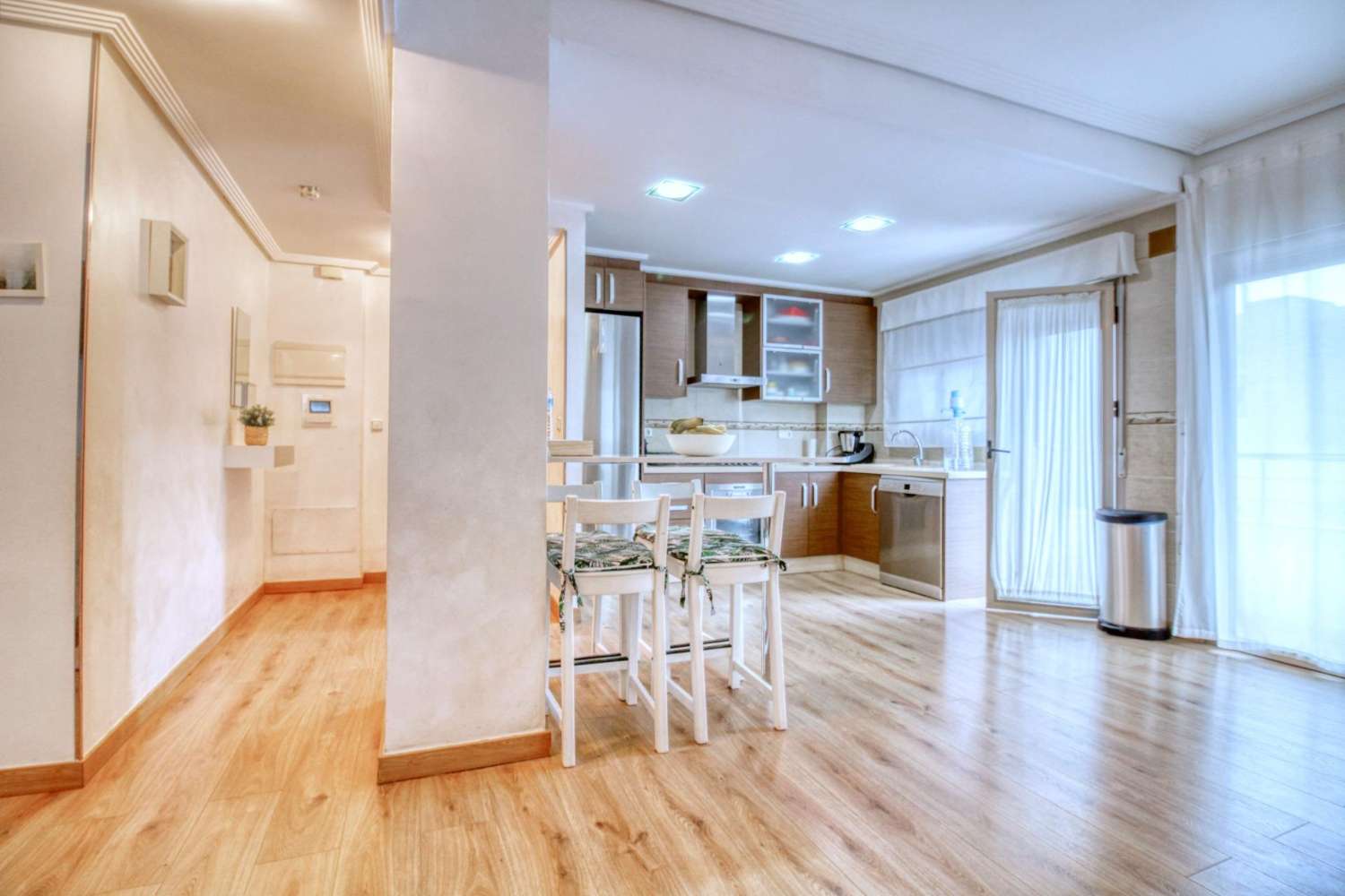 Dům snů v Callosa: Luxus, pohodlí a garáž v ceně