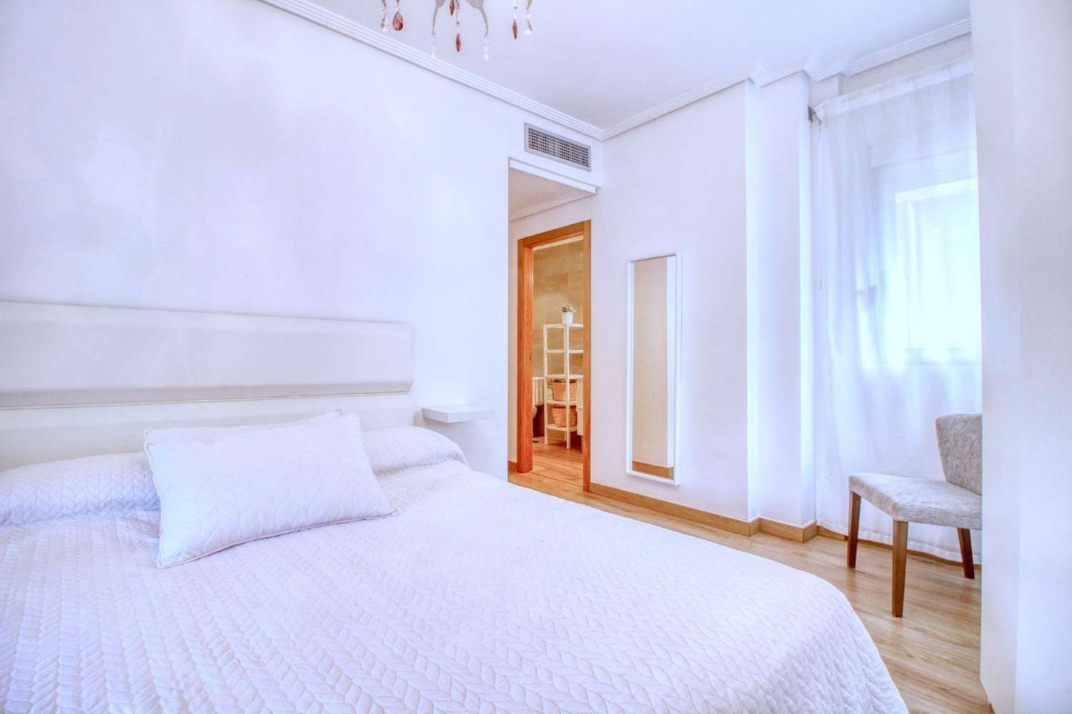 Dům snů v Callosa: Luxus, pohodlí a garáž v ceně