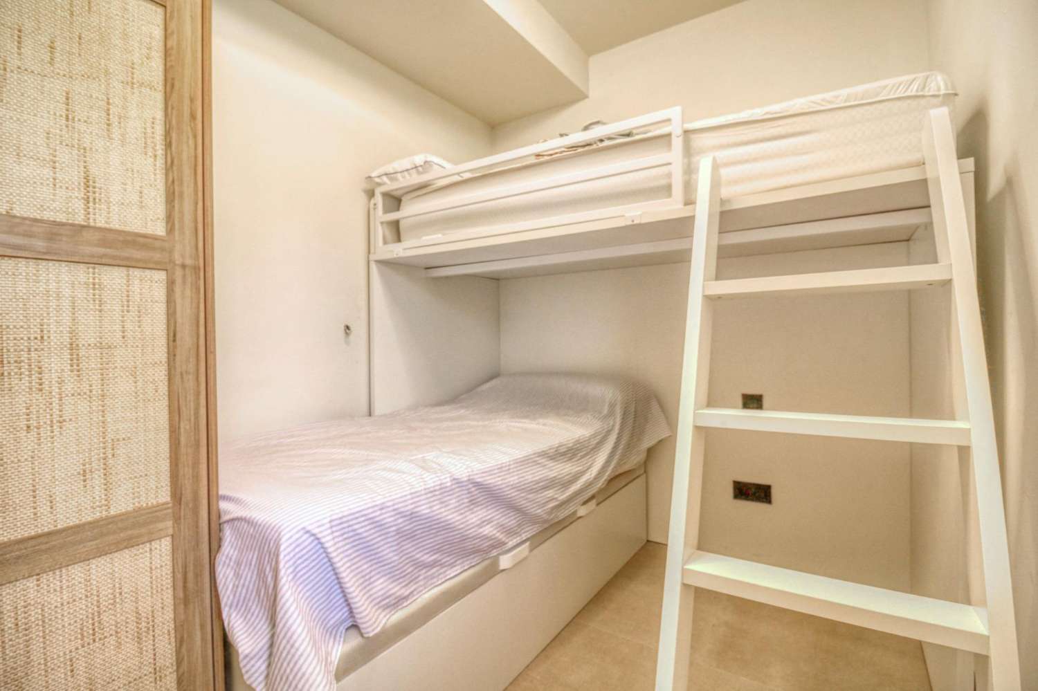 Rodinný dům v prodeji in Pueblo Latino (Pilar de la Horadada)