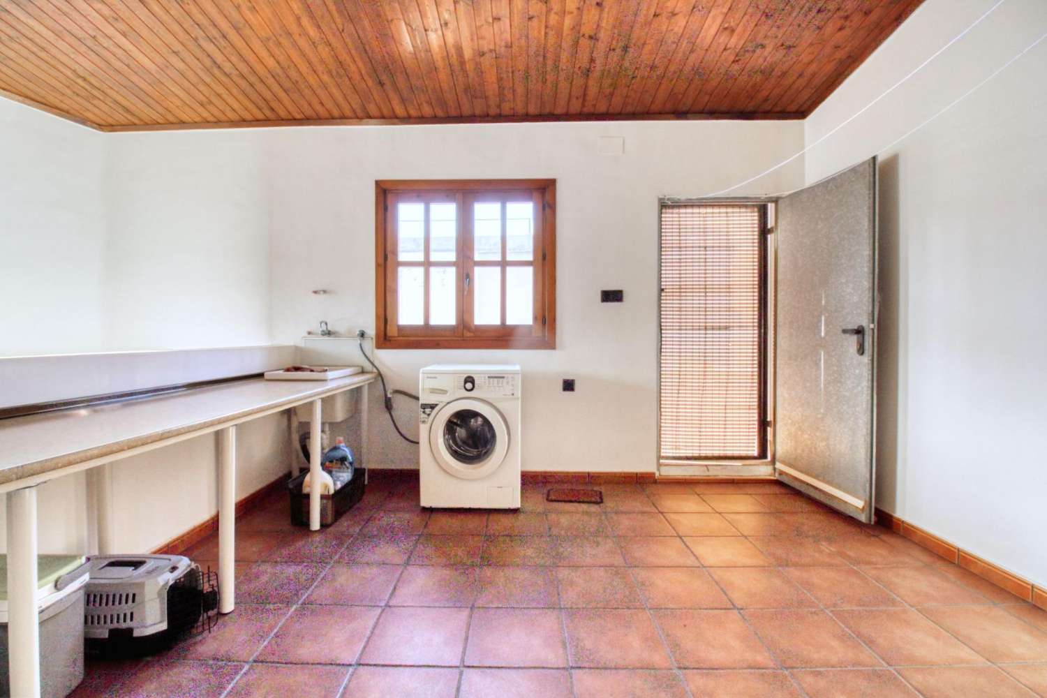 Skvělá příležitost! Dům s terasami, zahradou a garáží v srdci Crevillente