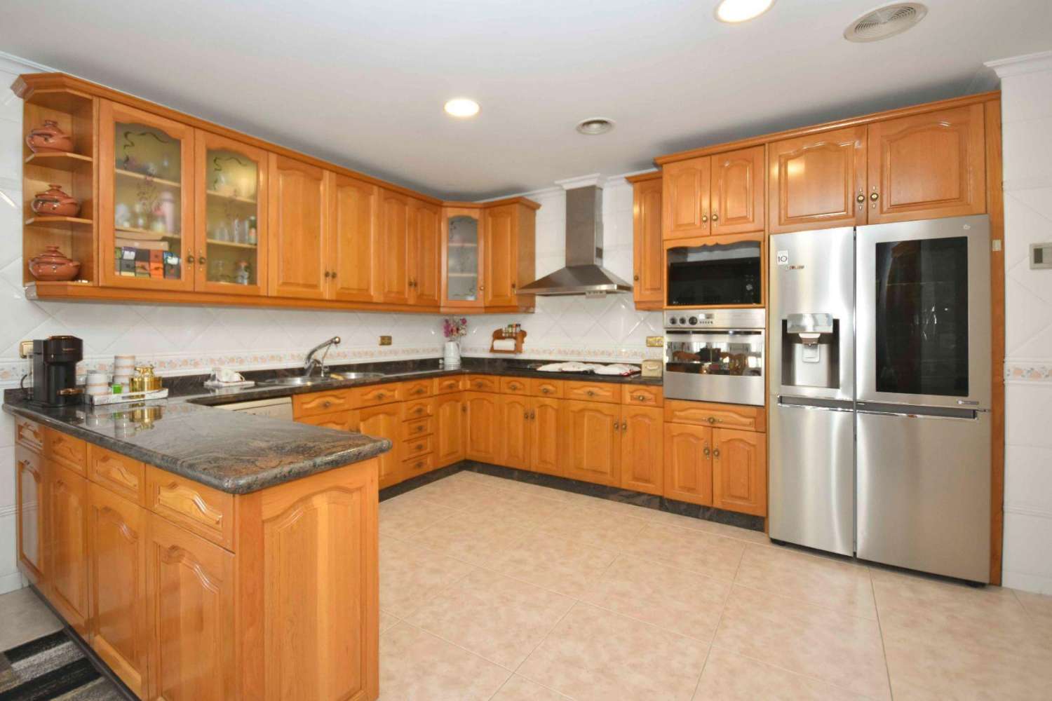 Zažijte luxus dnes a kupte si ho zítra: Exkluzivní vila s možností pronájmu s následnou koupí