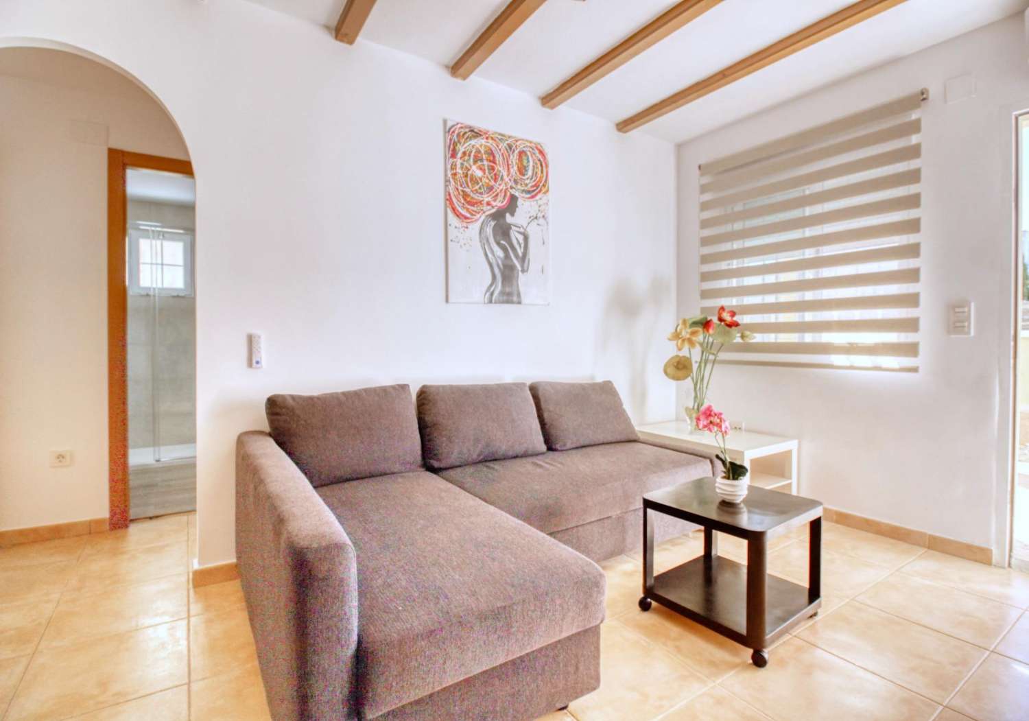 Přízemní řadový dům v Gran Alacant – pohodlí, styl a přímořská poloha