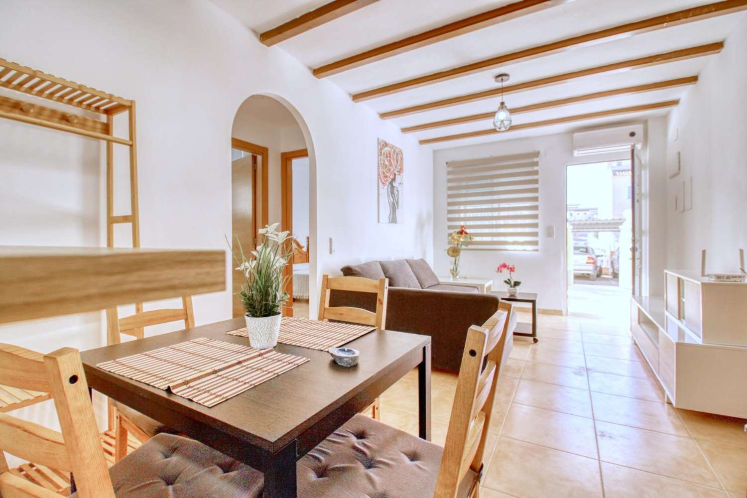 Přízemní řadový dům v Gran Alacant – pohodlí, styl a přímořská poloha