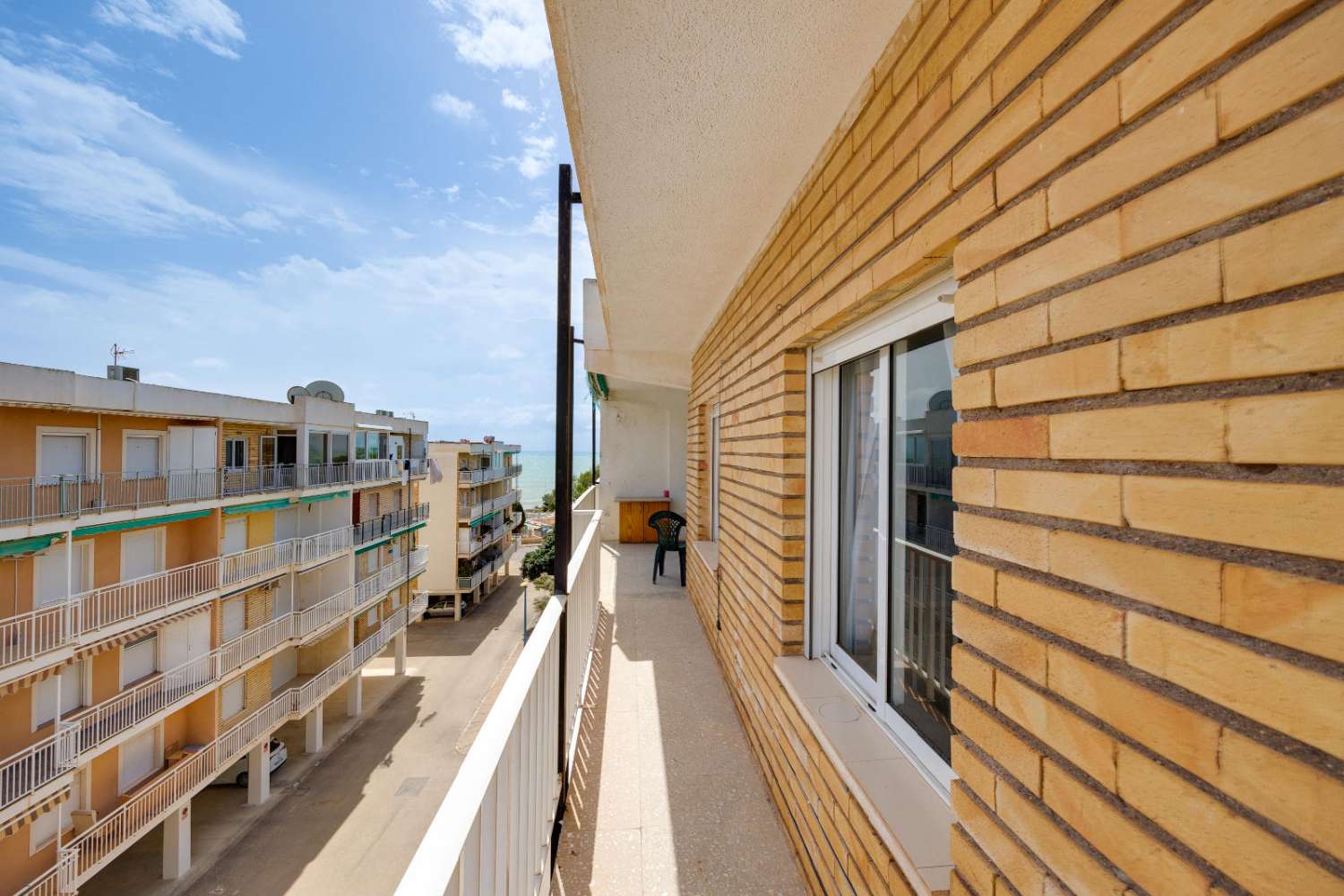 Penthouse with sea views in Orihuela Costa.
