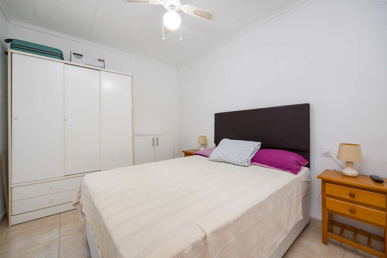 Rodinný dům v prodeji in El Chaparral (Torrevieja)