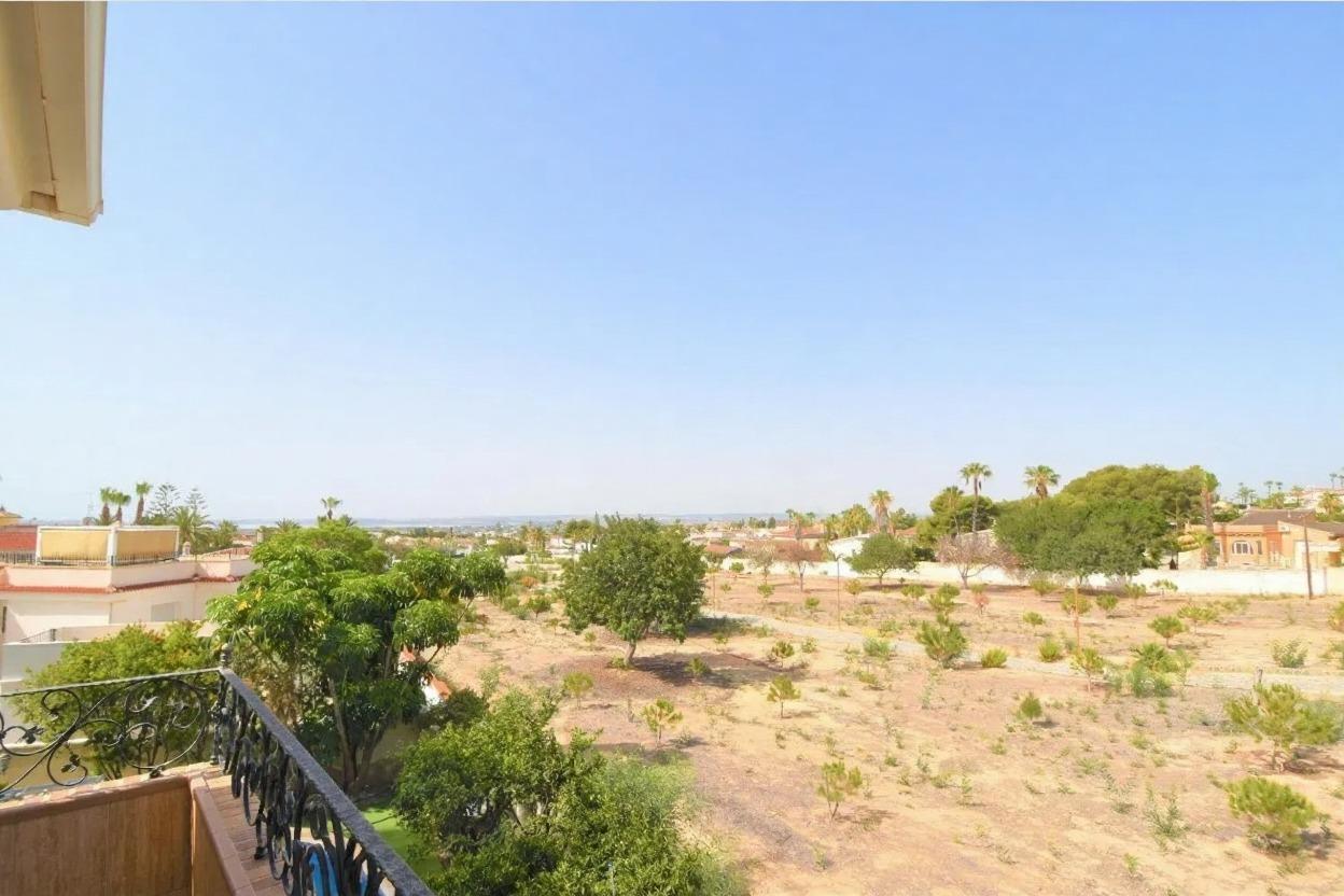 Exkluzivní vila v Ciudad Quesada