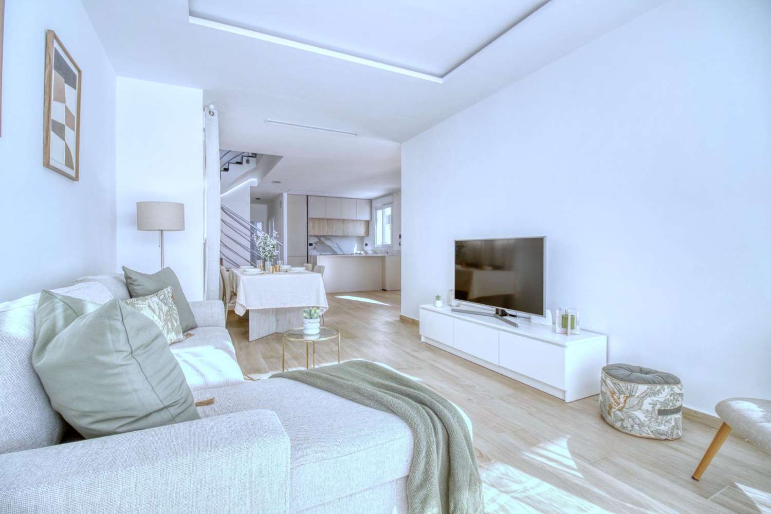 Novostavba vily v Torrevieja — elegance, pohodlí a prvotřídní lokalita