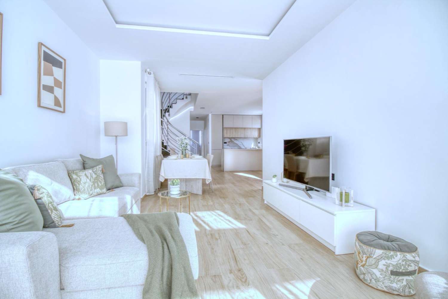 Novostavba vily v Torrevieja — elegance, pohodlí a prvotřídní lokalita