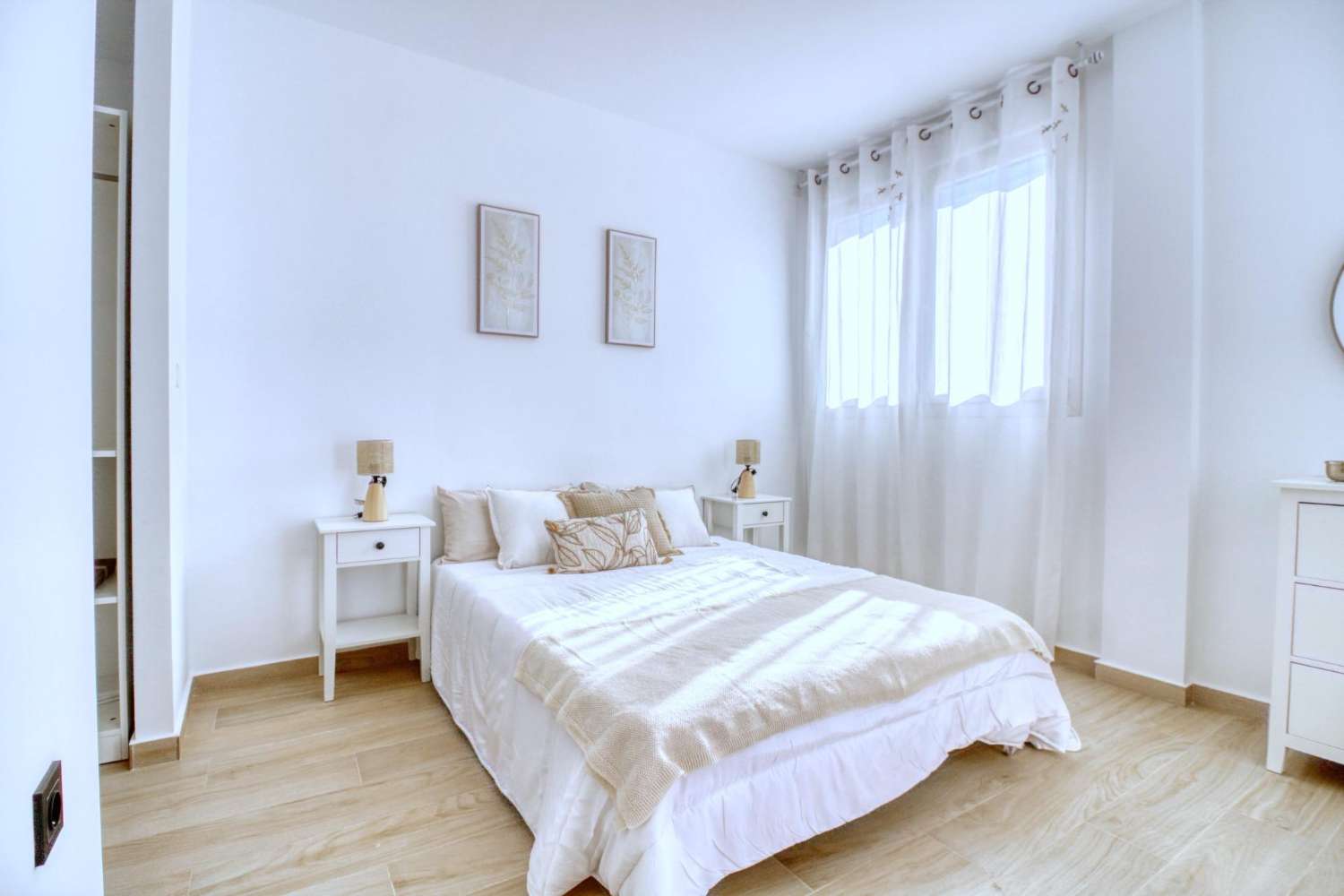 Novostavba vily v Torrevieja — elegance, pohodlí a prvotřídní lokalita