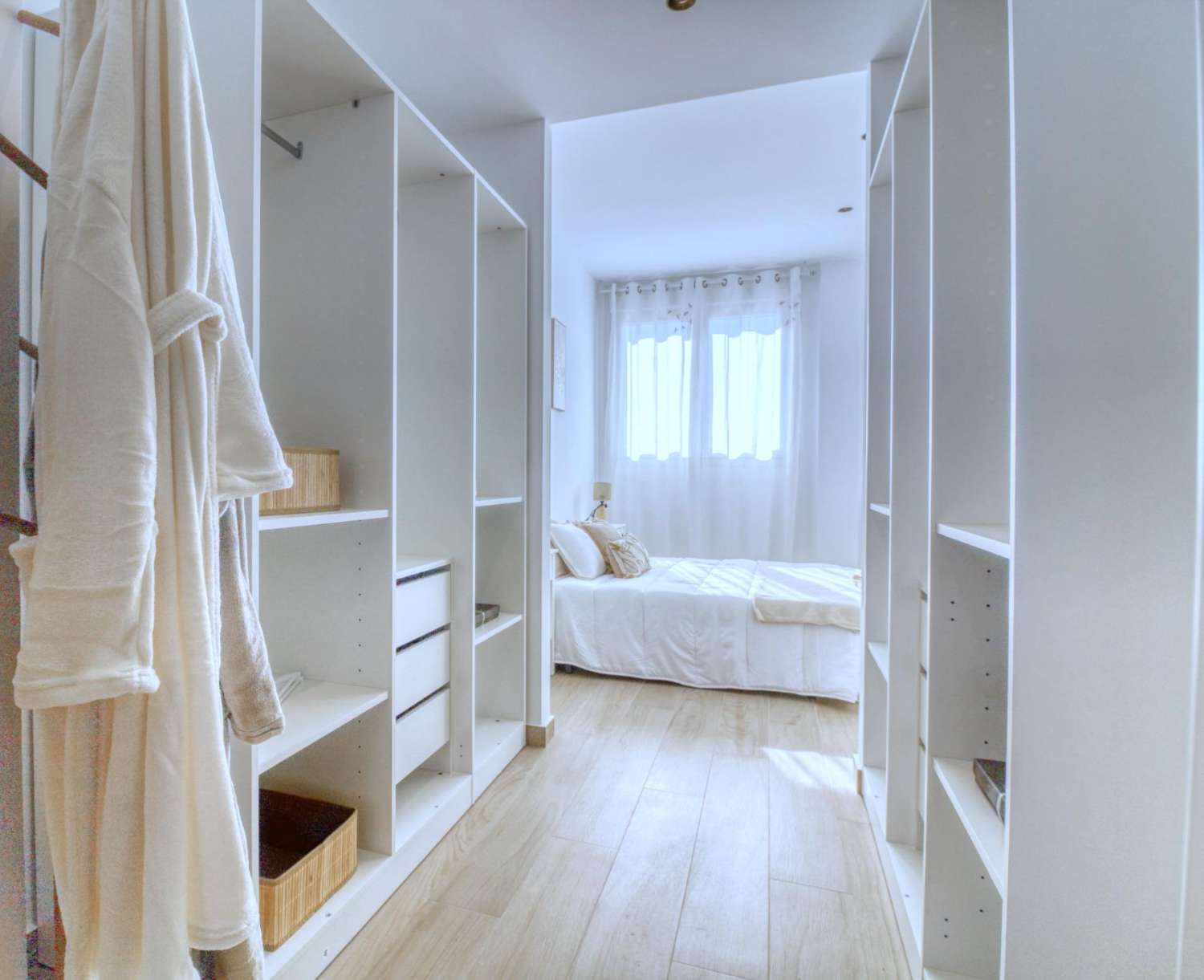 Novostavba vily v Torrevieja — elegance, pohodlí a prvotřídní lokalita