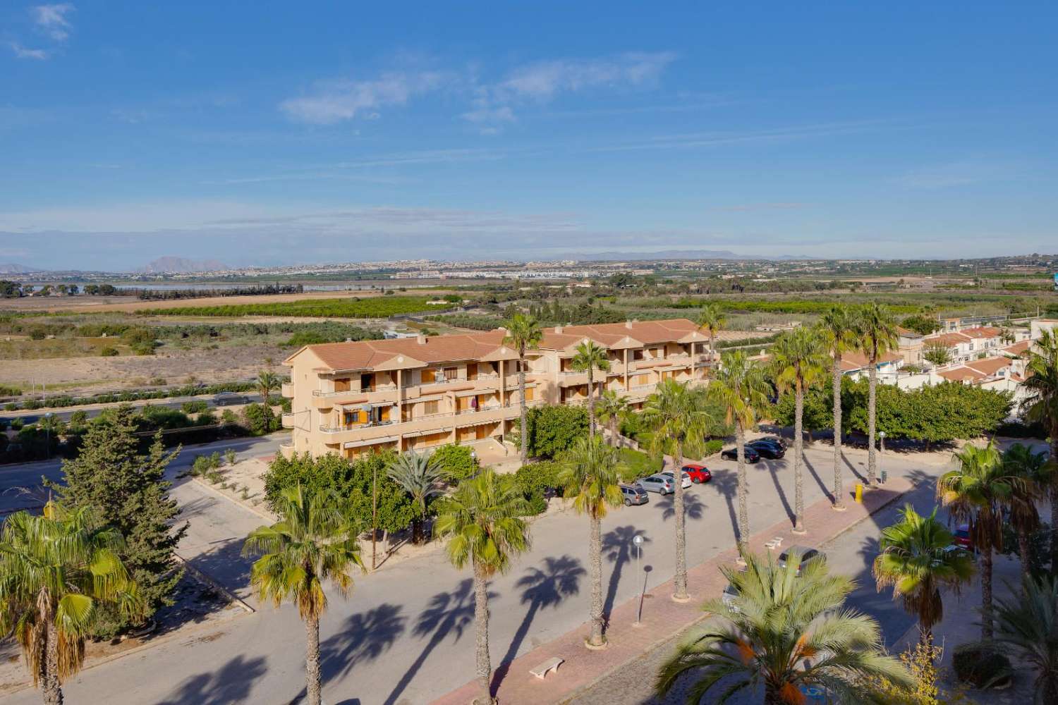 Prostorný a světlý byt na prodej v Guardamar del Segura