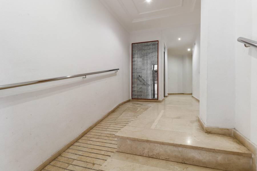 Nově zrekonstruovaný apartmán 50 metrů od pláže La Mata