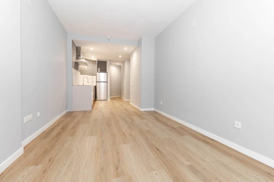 Nově zrekonstruovaný apartmán 50 metrů od pláže La Mata