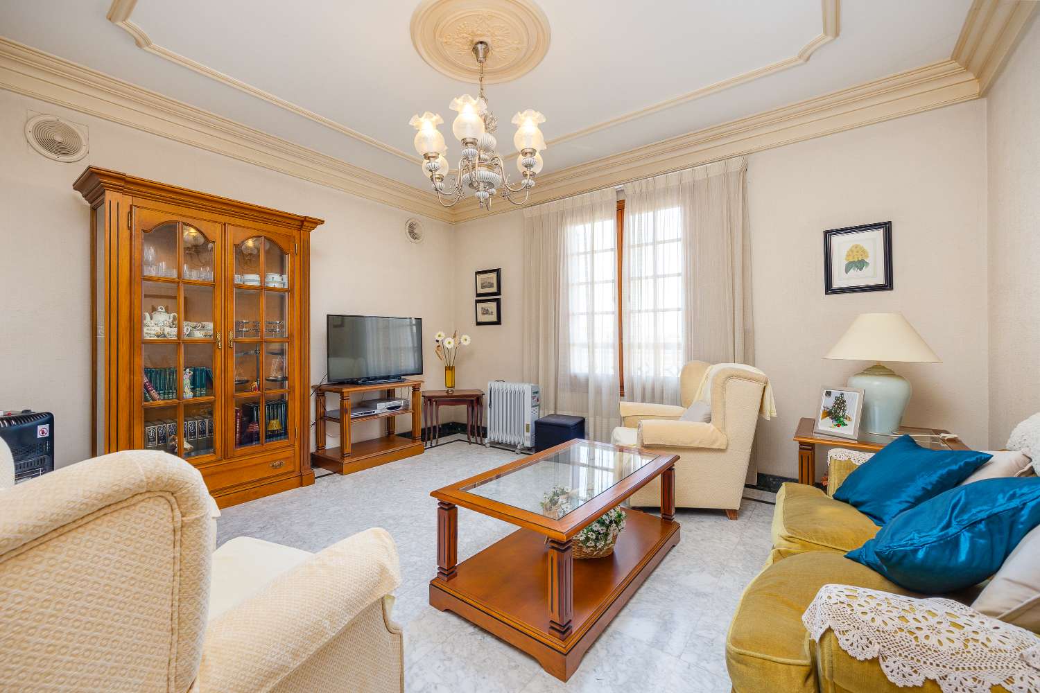 Majestátní sídlo na prodej v Callosa del Segura.