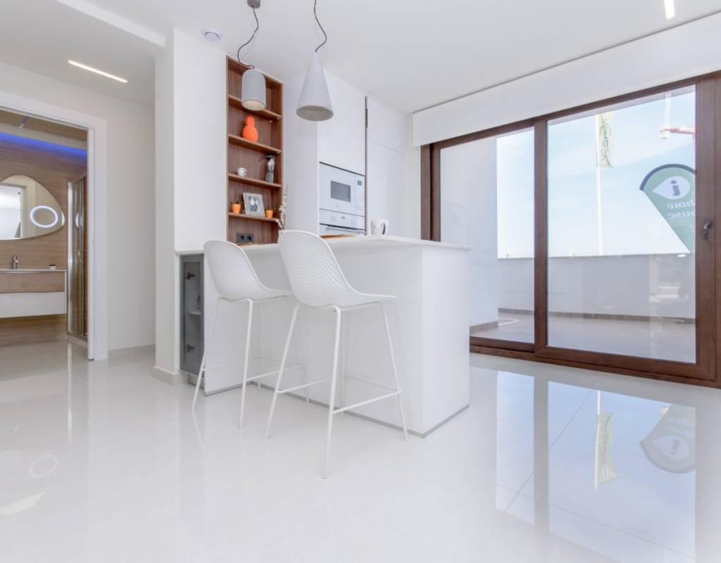 NOVOSTAVBA REZIDENČNÍHO KOMPLEXU BUNGALOVŮ V LOS BALCONES, TORREVIEJA - Bungalov v přízemí