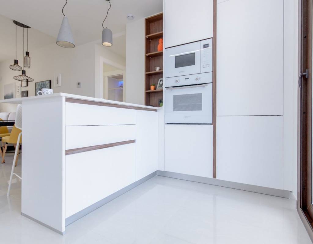 NOVOSTAVBA REZIDENČNÍHO KOMPLEXU BUNGALOVŮ V LOS BALCONES, TORREVIEJA - Bungalov v přízemí