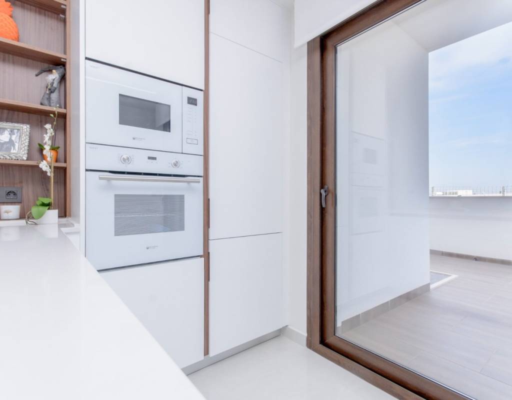 NOVOSTAVBA REZIDENČNÍHO KOMPLEXU BUNGALOVŮ V LOS BALCONES, TORREVIEJA - Bungalov v přízemí